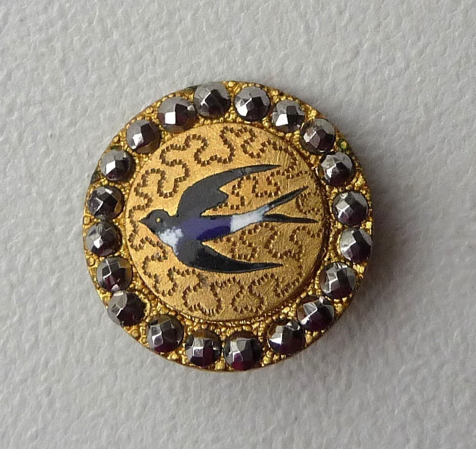 ANTIQUE ENAMEL BUTTON SWALLOW BIRD in FLIGHT w CUT STEEL STUDS 2