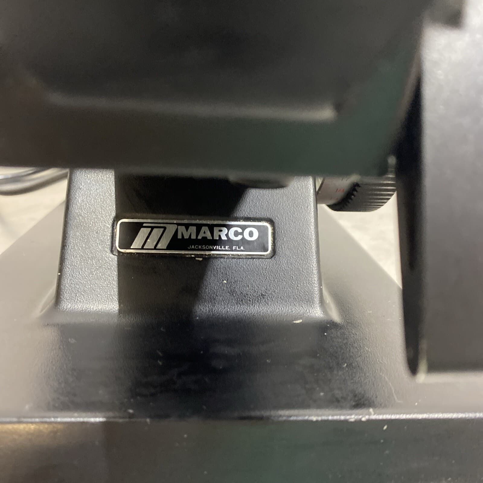 Marco Lensmeter 101 Microscope 4