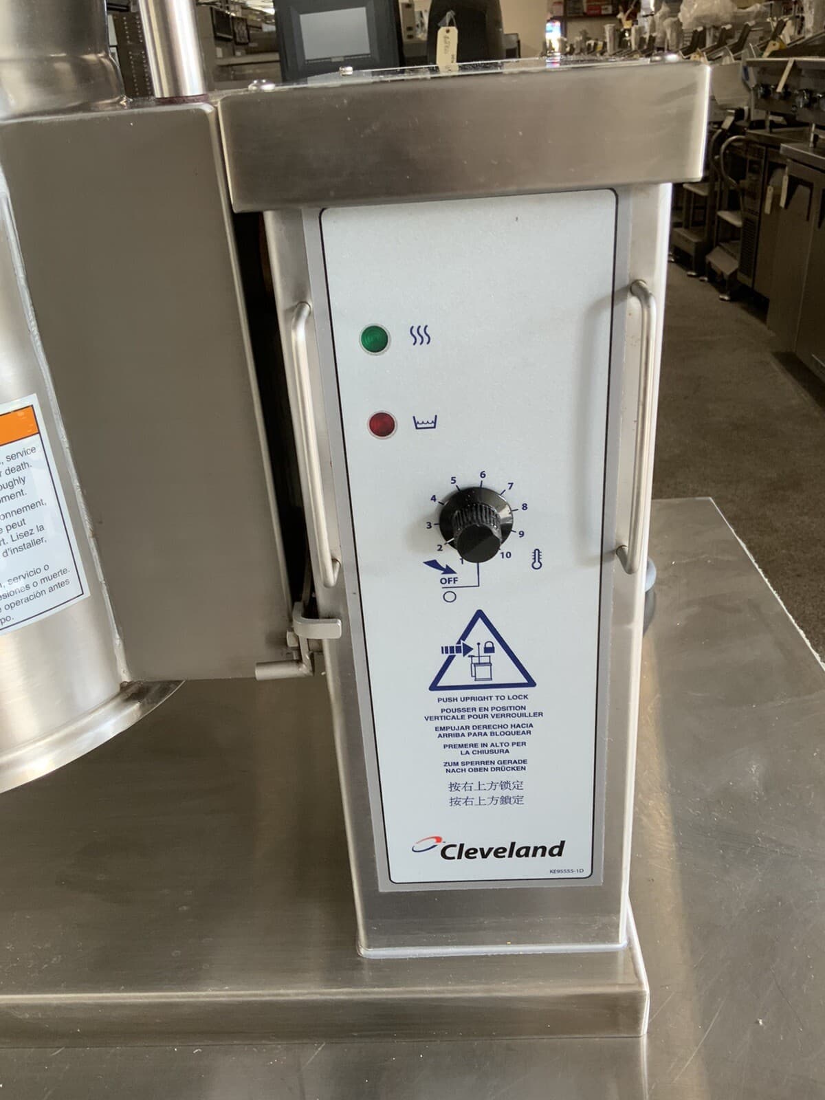 Cleveland KET-3-T 3 Gal Steam Soup Fudge Tilt Kettle 2/3 Jacketed 200volts 1ph C 3