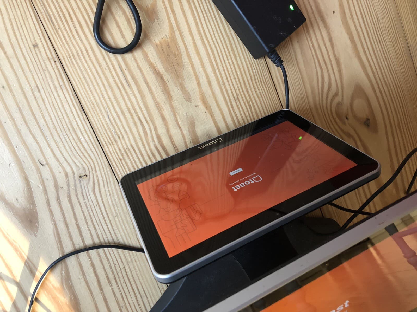 Toast Flex TT200 POS System dual display Screen with Power Supply And Toast Tap 3