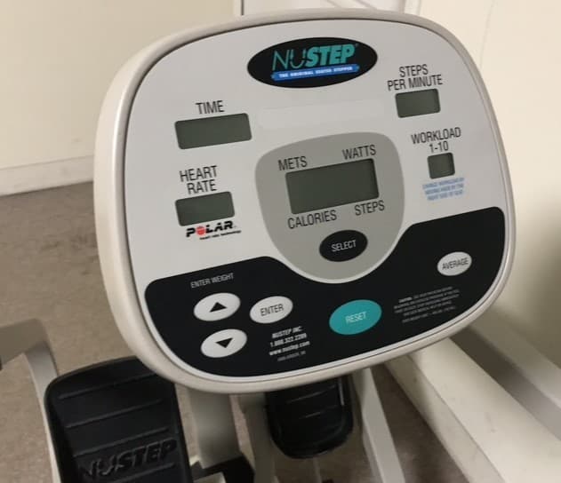 Nustep TRS4000 with new seat, tie rod end and bearings in excellent condition! 3