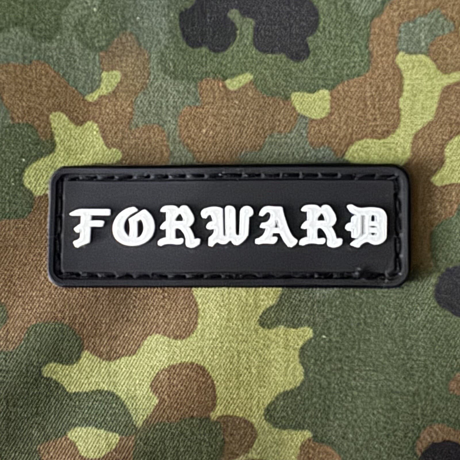 FORWARD OBSERVATIONS GROUP PVC Morale Patch w/Hook Back FOG LUMINOUS GLOWS GBRS