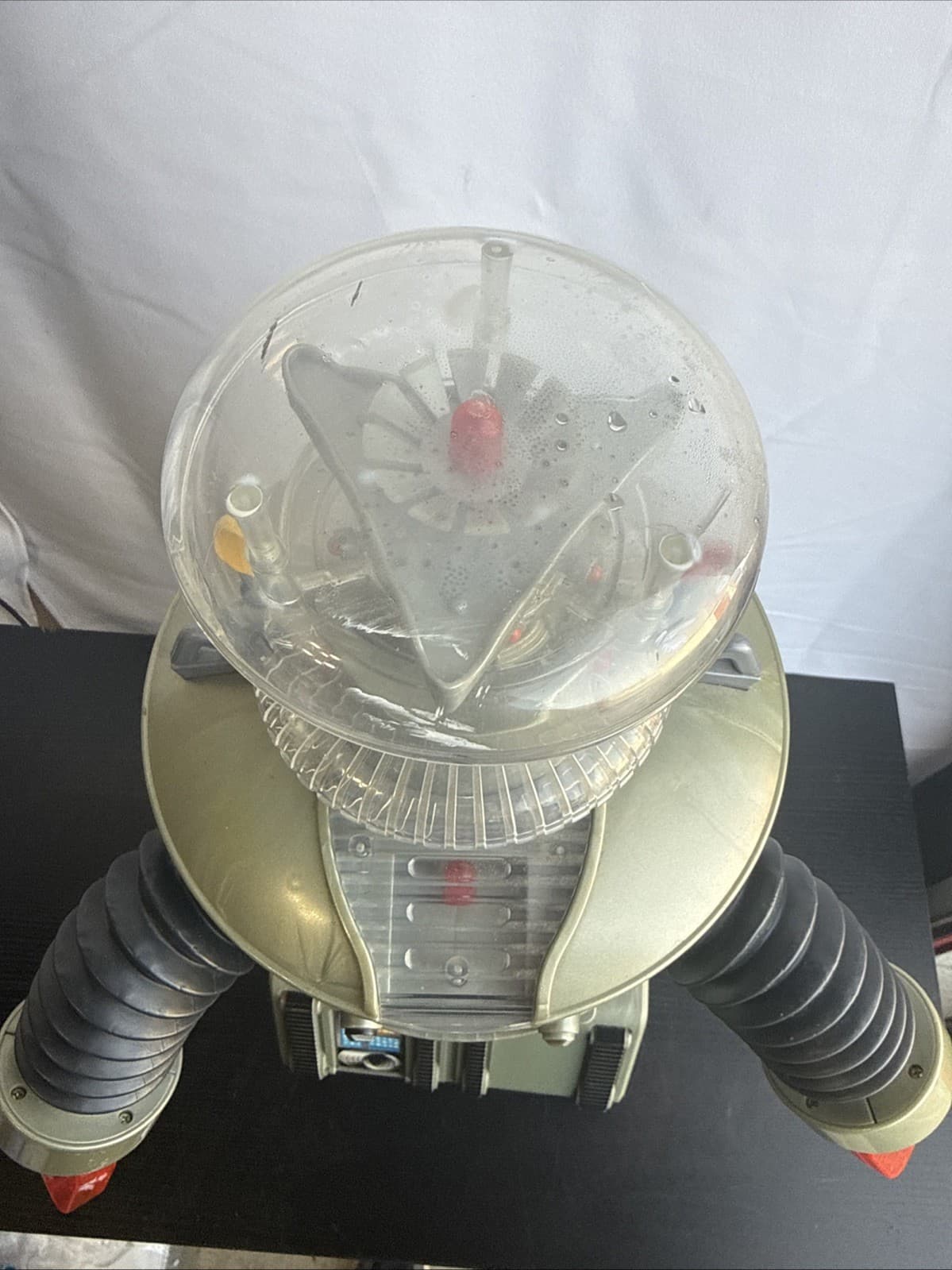 1998 TRENDMASTERS LOST IN SPACE 24”  NO REMOTE CONTROL  B-9 ROBOT  Untested Read 2