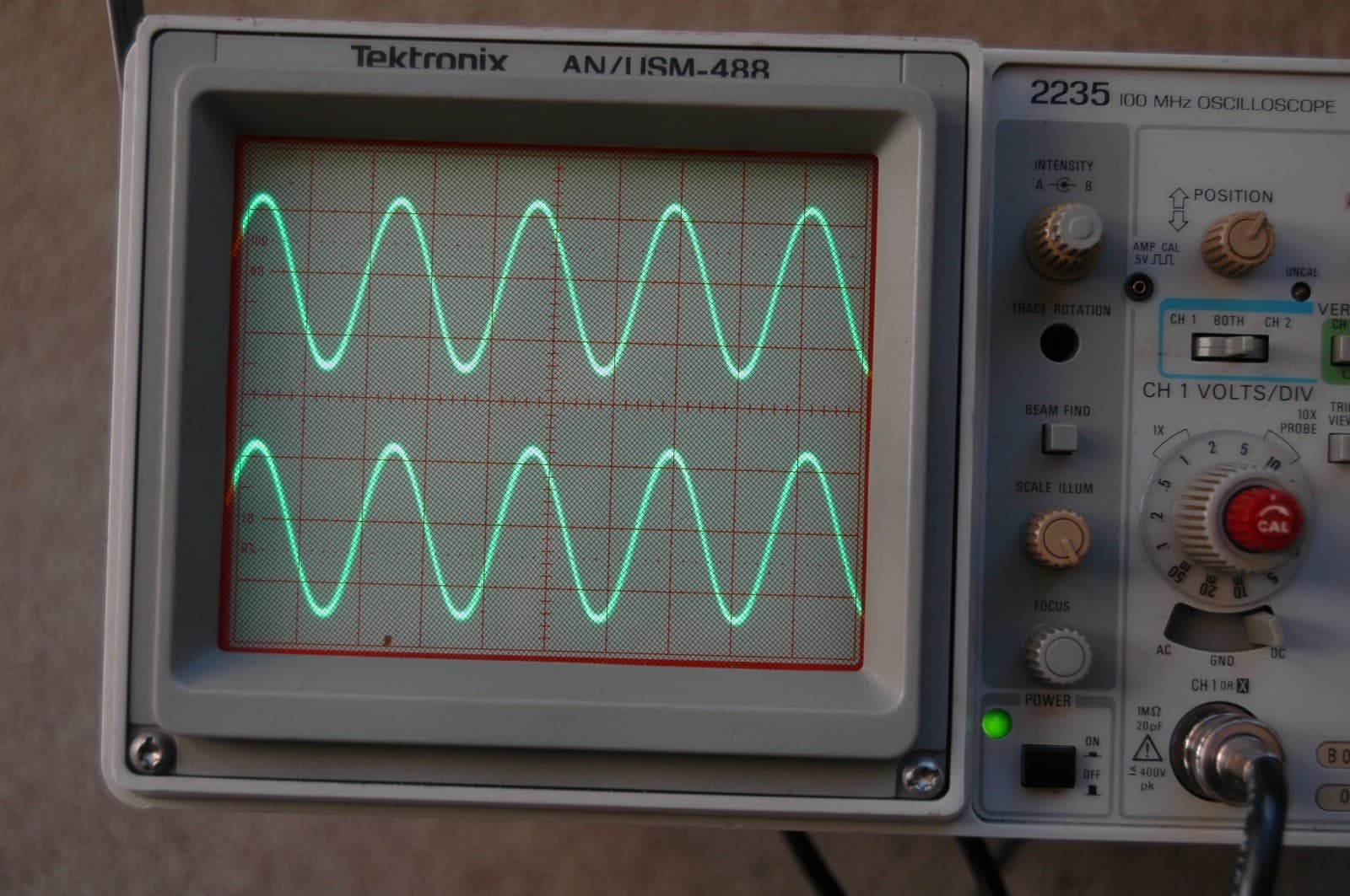 Tektronix 2235 AN/USM488 100MHz Oscilloscope, Two Probes, Power Cord Refurbished 5