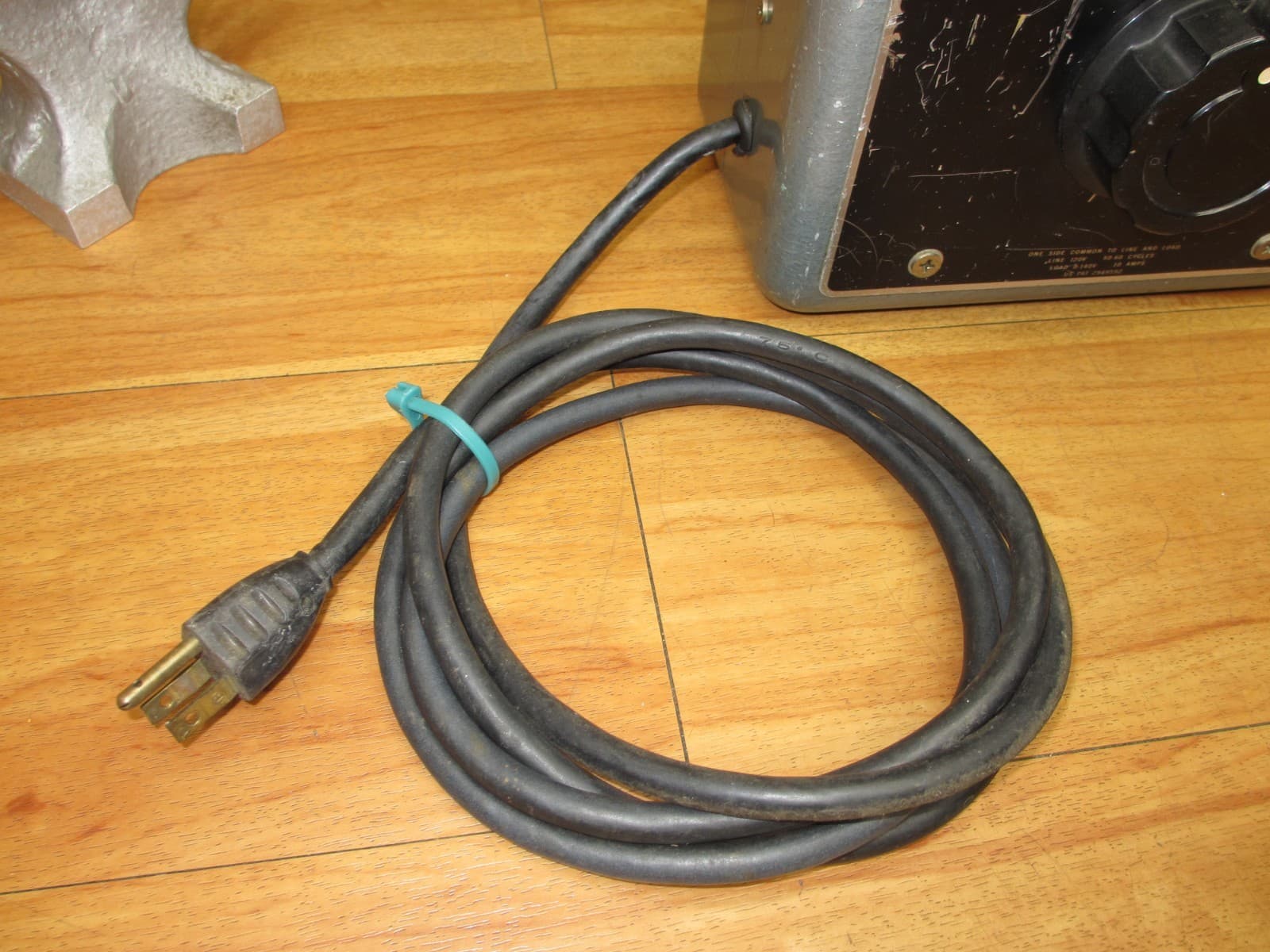 General Radio W10MT3A *USED TESTED & WORKING* Metered Variac Autotransformer 5