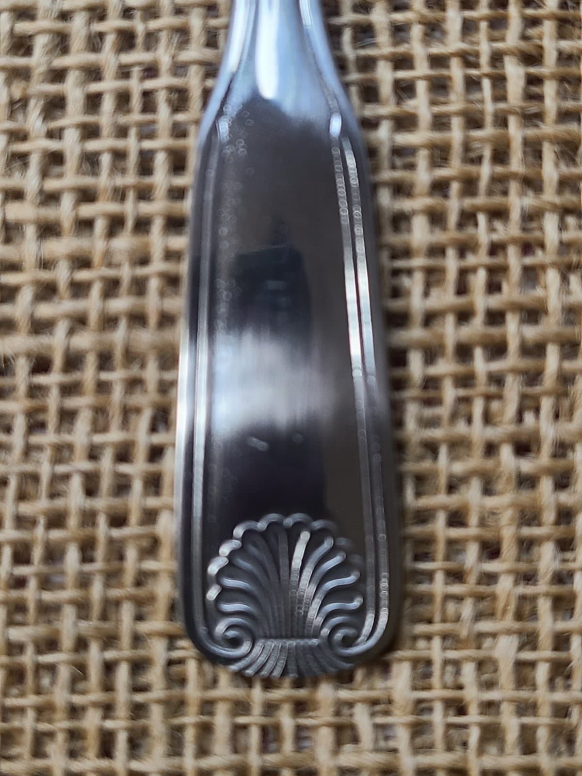 NEW IN box 12 stainless steel ice tea spoons By superior brand USA shell design 4