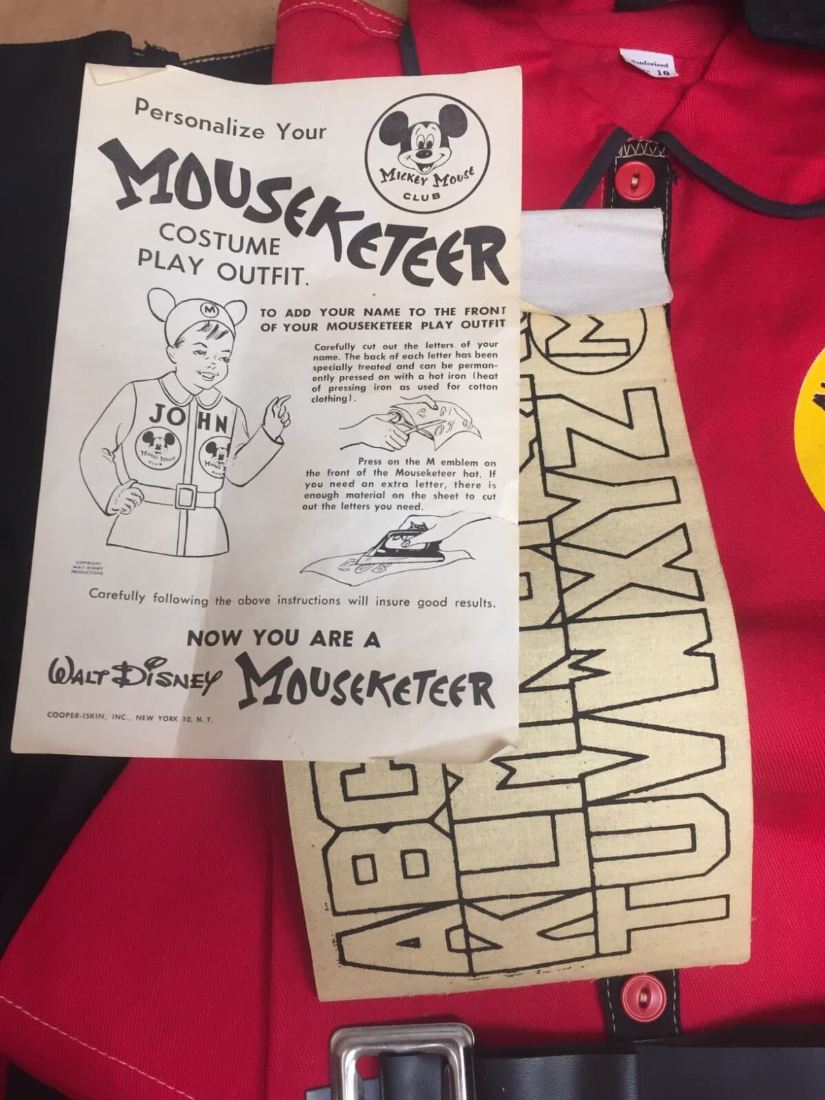 VINTAGE 1950's WALT DISNEY'S MICKEY MOUSE MOUSEKETEERS COSTUME PLAYOUTFIT W/BOX 2