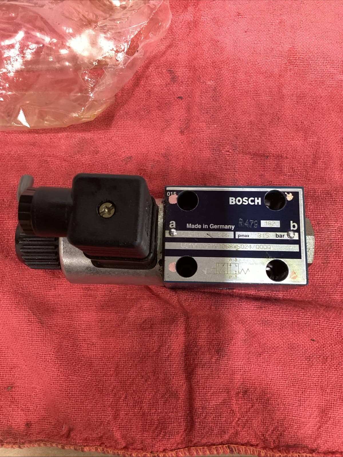 BOSCH 0 810 091 266 SOLENOID VALVE 0810091266