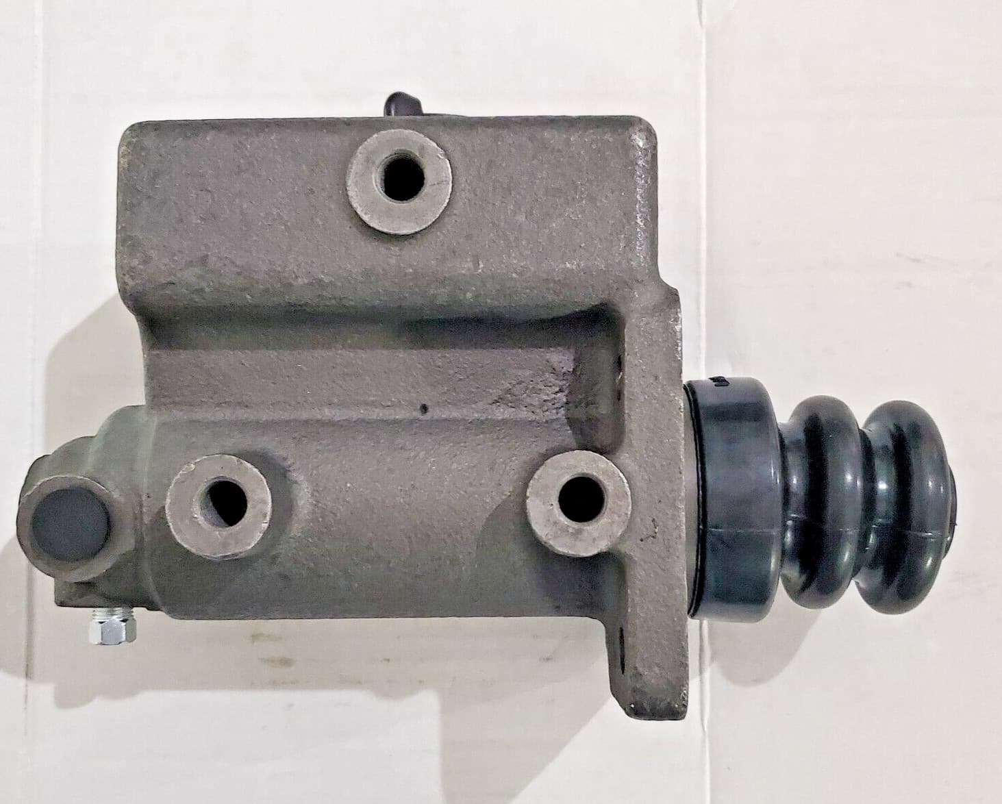 WAGNER CASTING FE777, LL220-12, 54837A, B285, 1.75 IN. BORE MASTER CYLINDER NEW