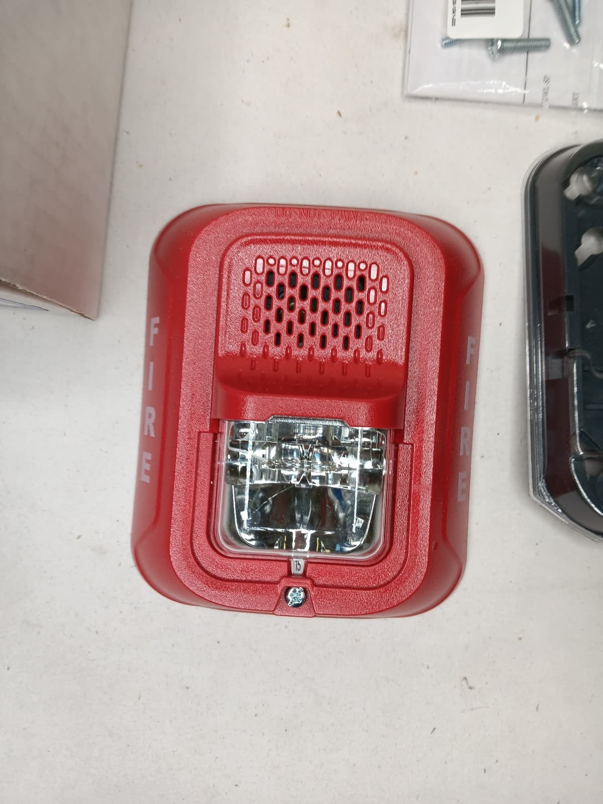 System Sensor P2RL Red Wall Horn Strobe Indoor Clear Lens 5