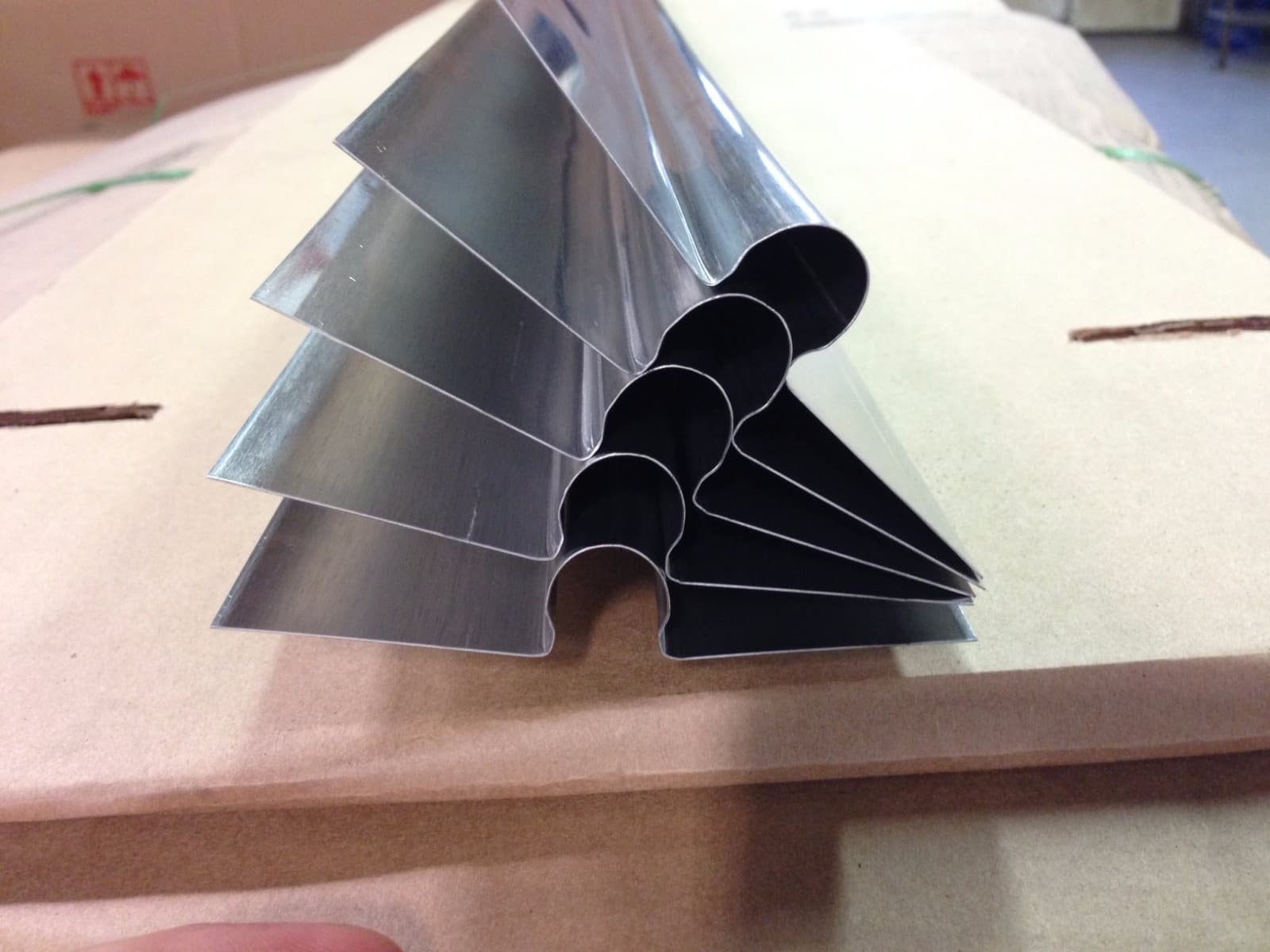 100 - 4' Omega Aluminum Radiant Floor Heat Transfer Plates for 1/2" PEX USA 2