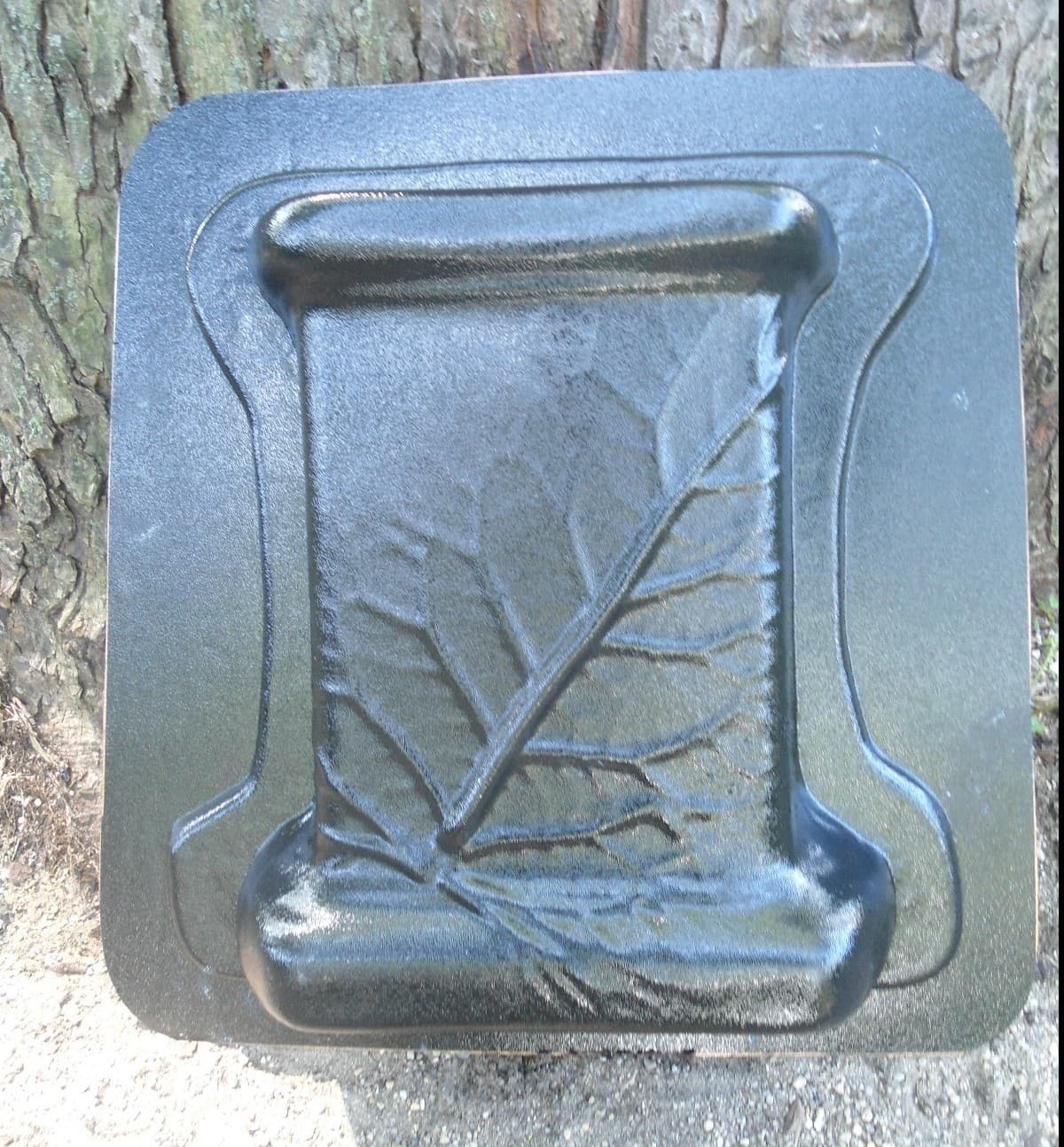 Leaf bench leg plastic mold concrete mould  .150 abs plastic 13.5"H x 12"W x 3" 2