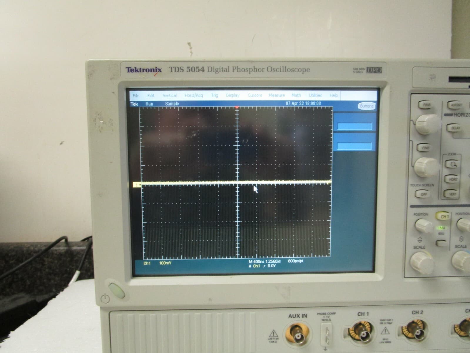 Tektronix TDS 5054 Digital Phosphor Oscilloscope with Option 2M 2A 4