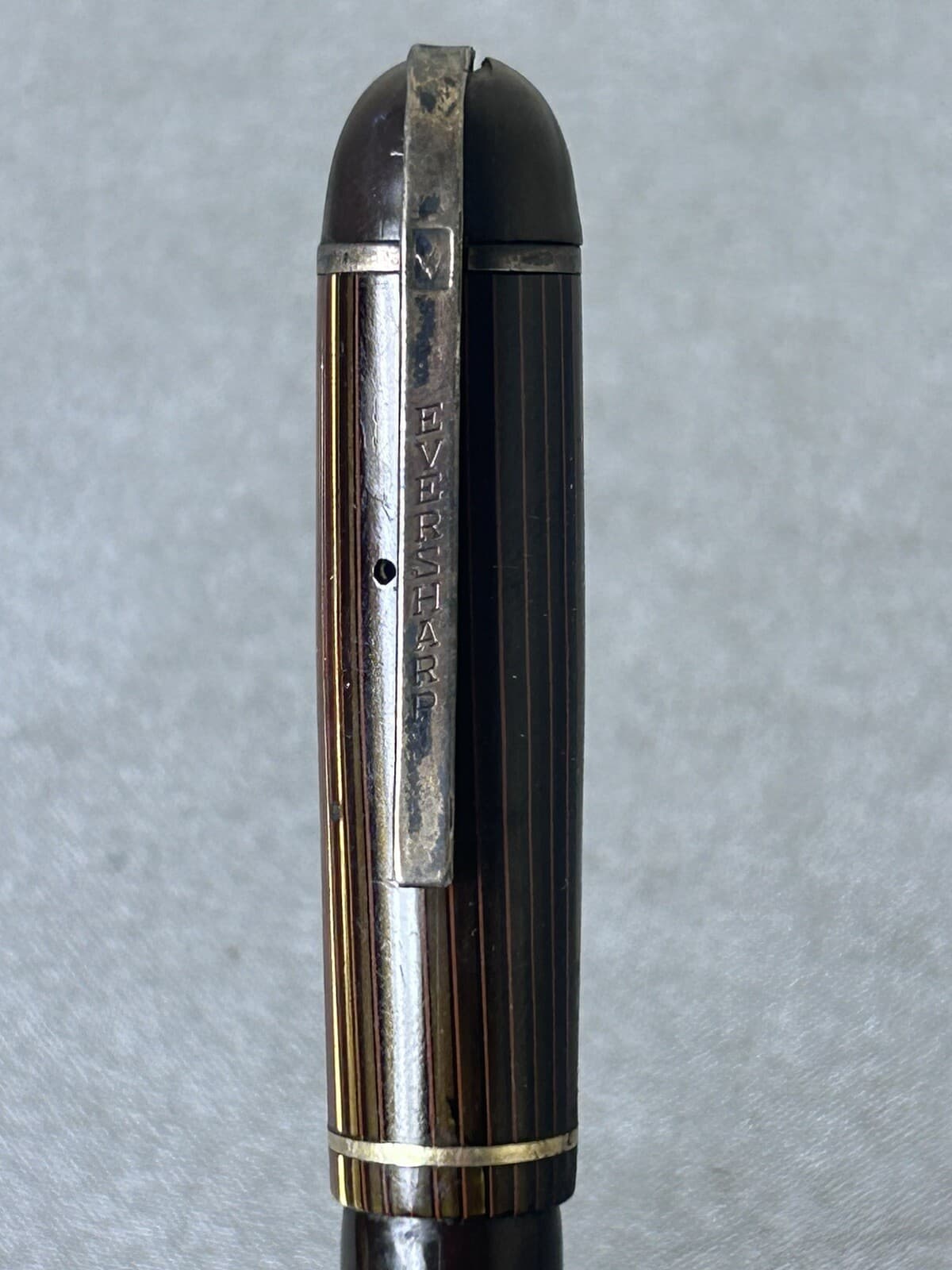 Eversharp Skyline Brown w/Brown/Gold Stripe Cap Fountain Pen - 1940's - 14kt Nib 3