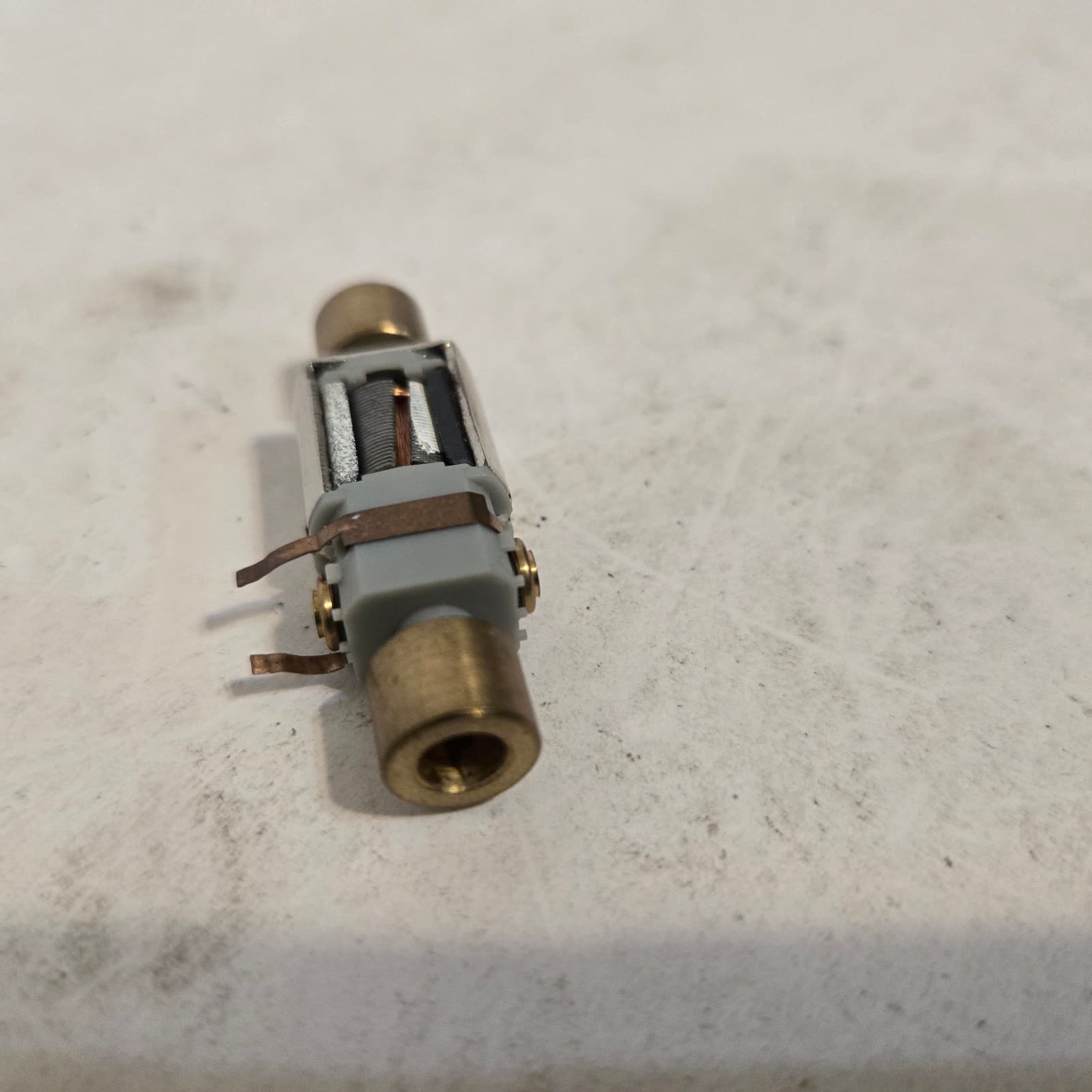 Unknown Make or Model N Scale Motor. Runs. Free Shipping!!!! 4