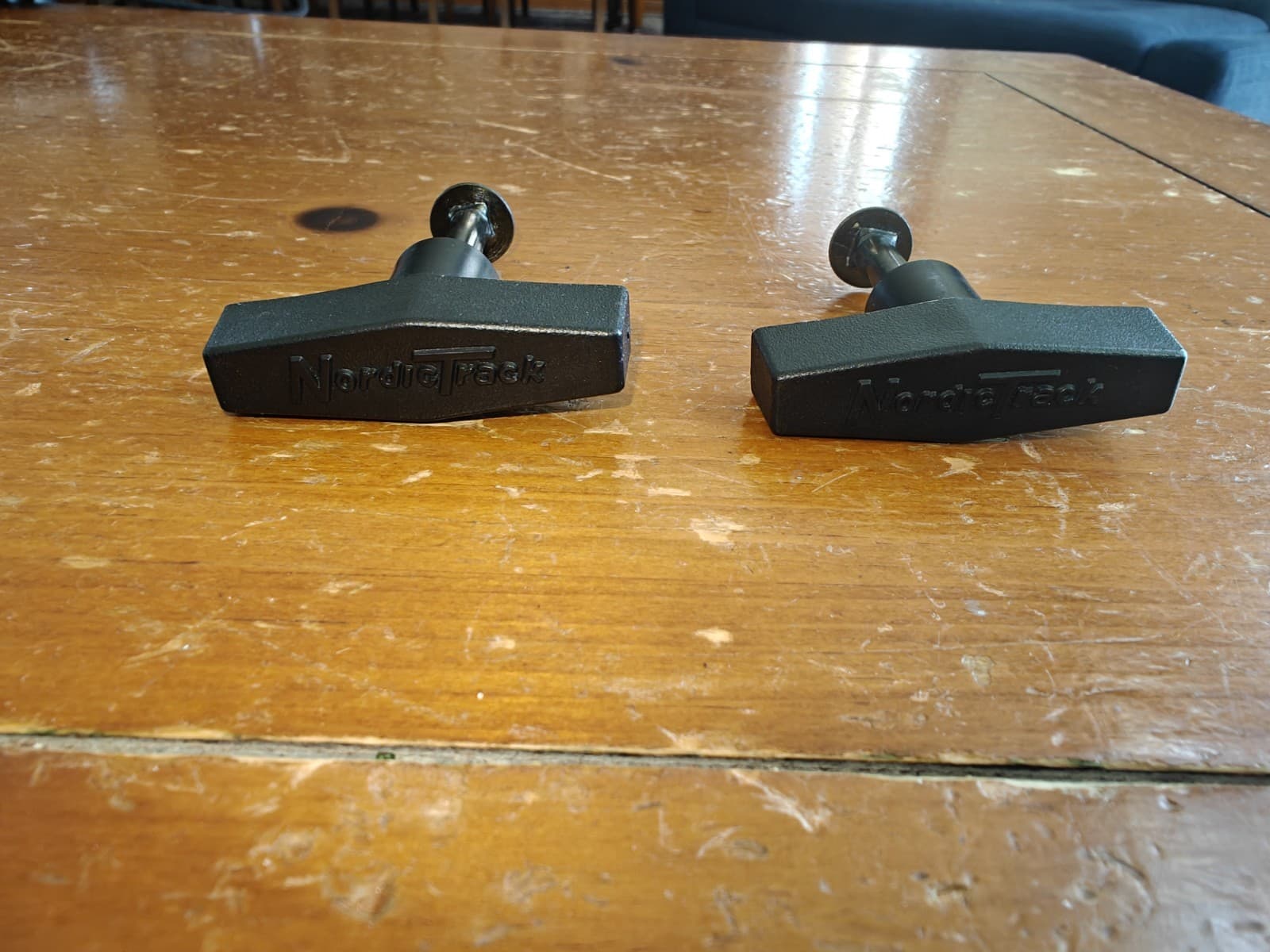 Nordic Track Pro NordicTrack Ski Machine Lot Of 2 Adjustable Knobs & Bolts