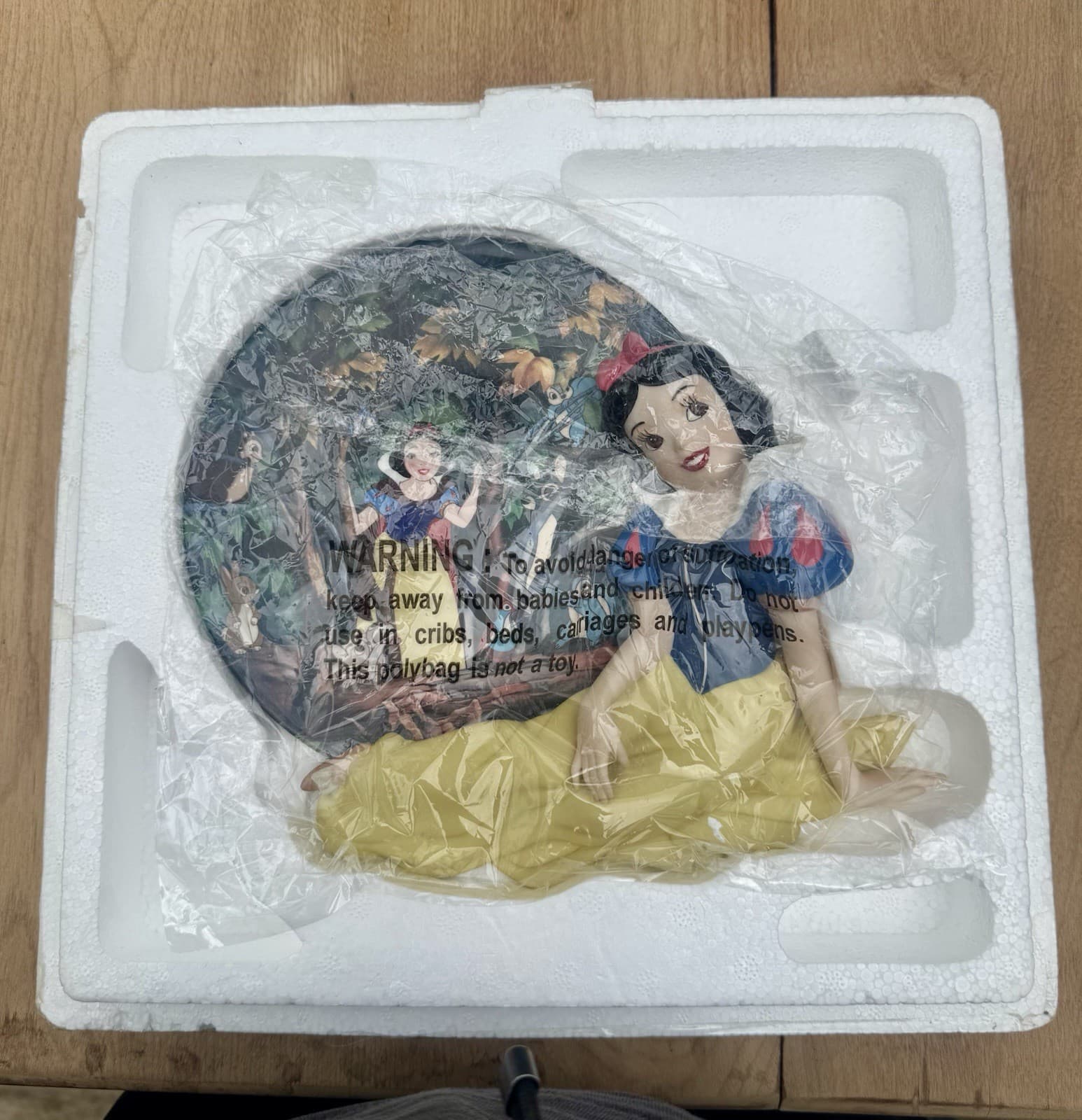 Vintage Disney Snow White “Peaking Through The Forest” Plate A0585 Bradford Ex. 3