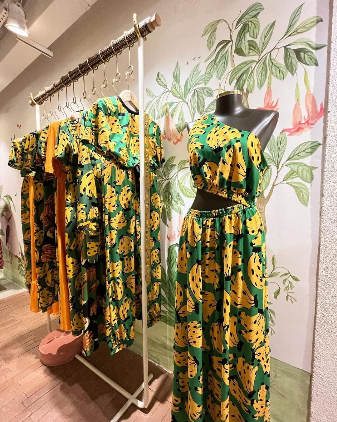 Farm Rio Brazilian Personal Shopper: Shop Authentic Prints, Dresses, Tops & More 5