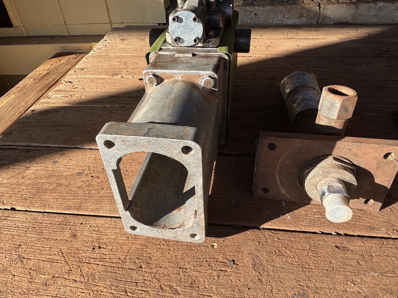 Lincoln Air Motor Power master II 3 in Air motor model. Rebuilt  2