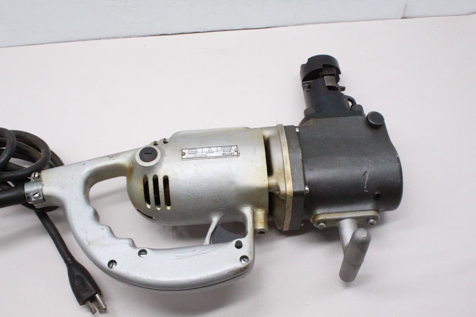 Black & Decker Nibbler 3255 #8 Industrial Heavy Duty Nibbler 120 Volt 8 Gauge 6