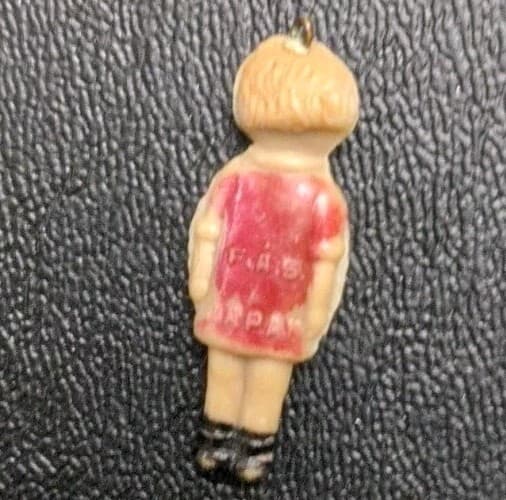 Vintage Little Orphan Annie Child's Pendant Charm Cracker Jack Celluloid Rare 1" 3