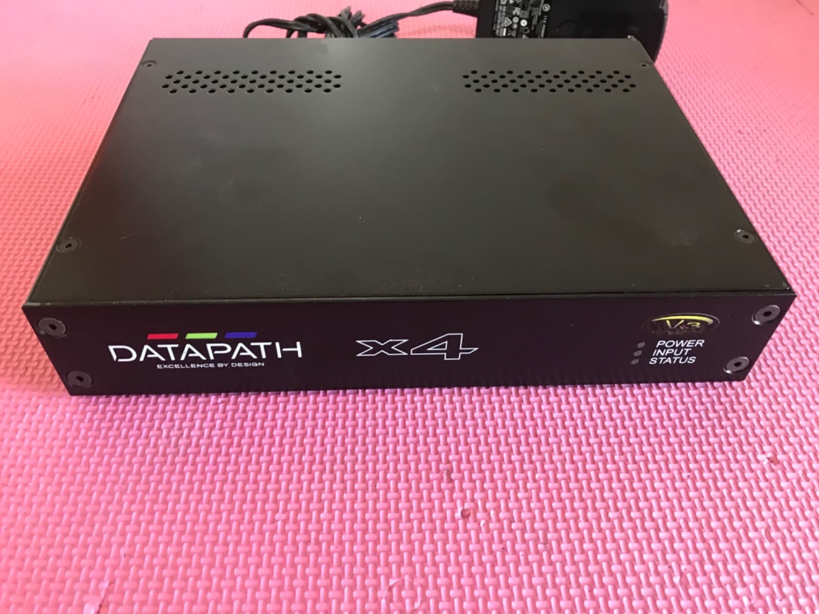 DATAPATH X4 Display Controller W/  Power Supply Used 2