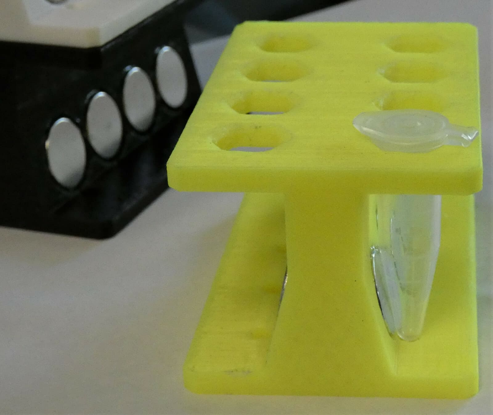 Magnetic Beads Separator Rack Stand DNA Protein Purification Separation 1.5-2mL 4