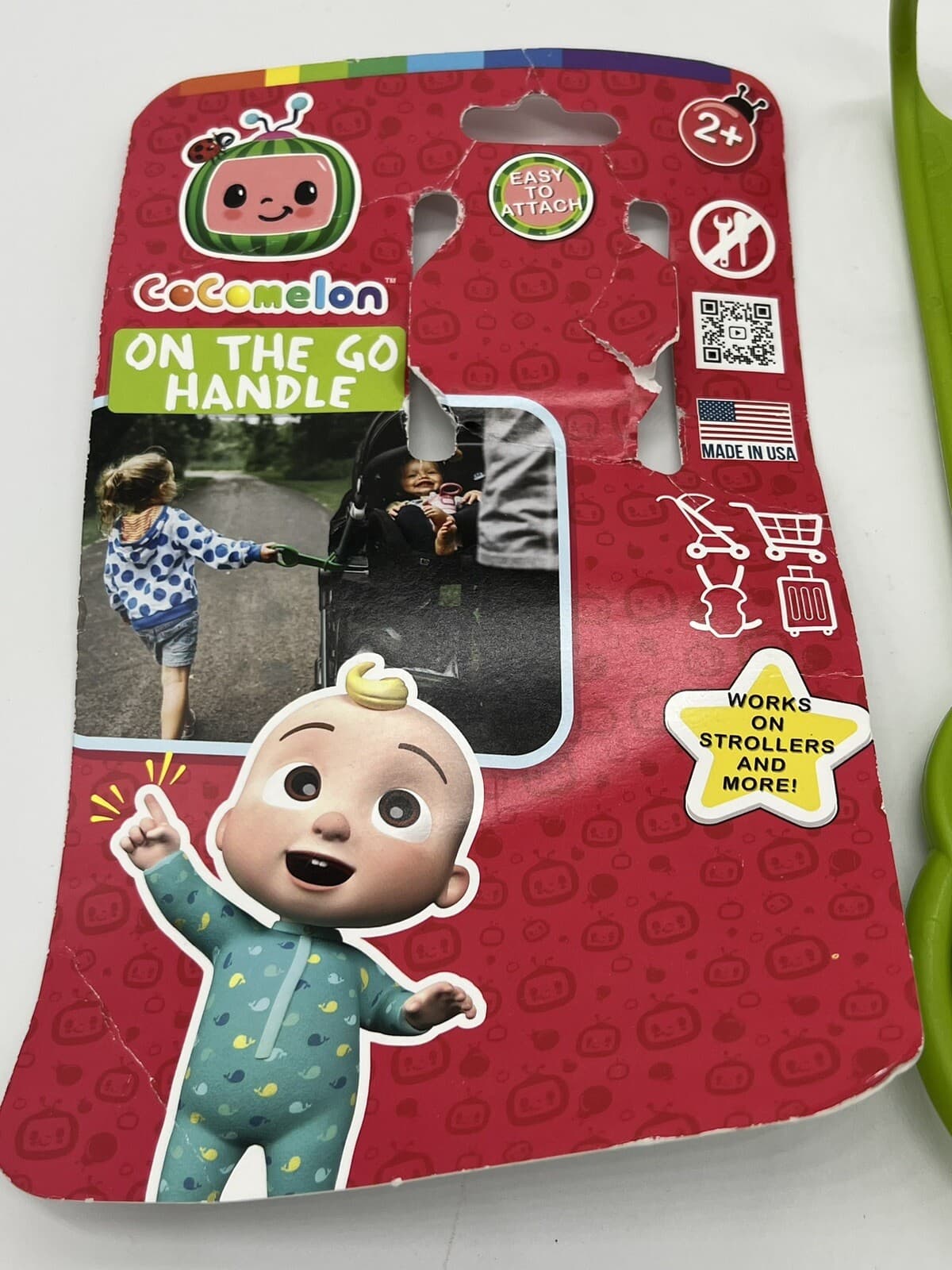 Cocomelon On the Go Handle.  Little walkers stay by your side.  NEW Open Box 2