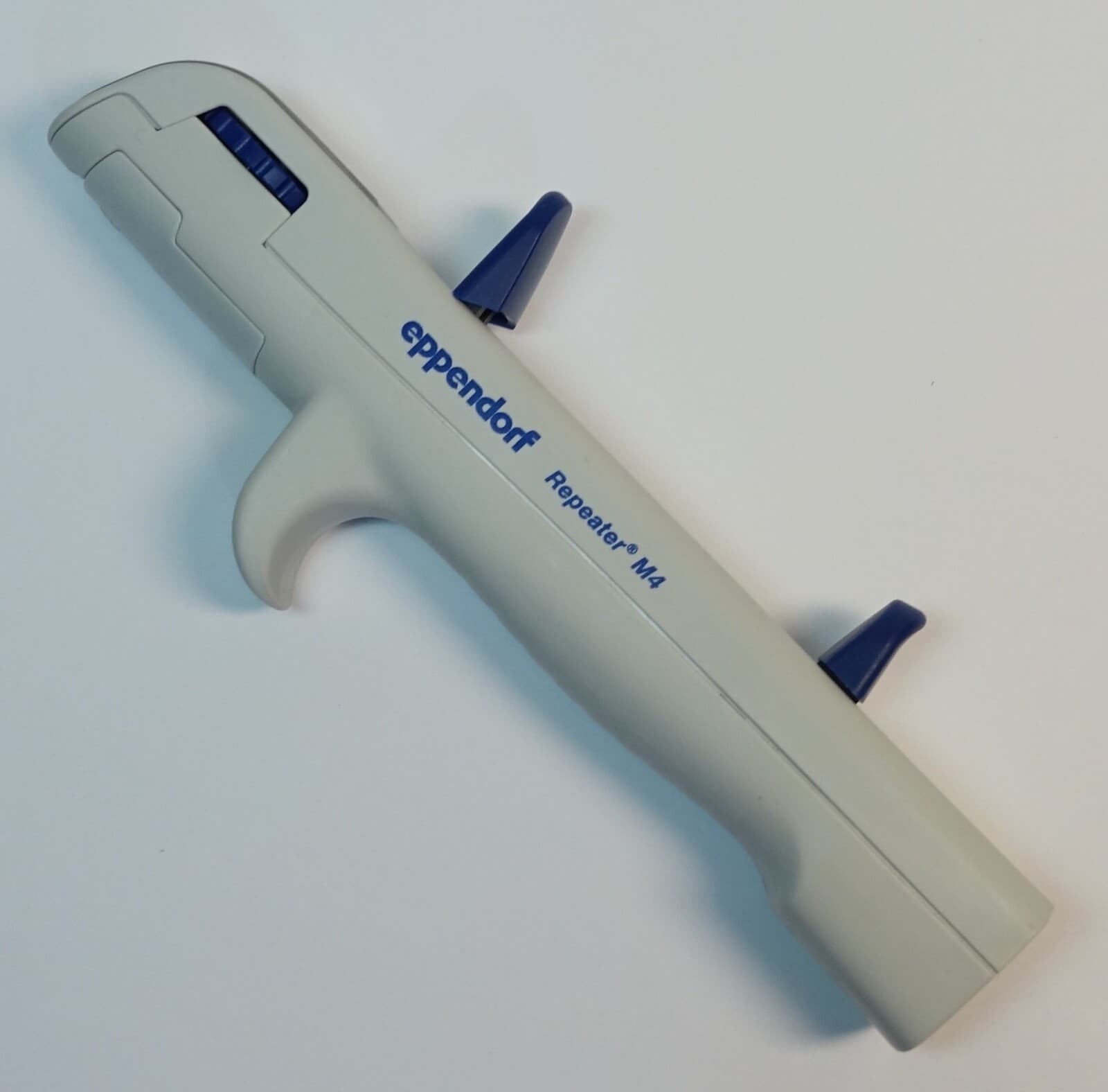 Eppendorf Repeater M4 Repeat Pipettor; Practically NEW 2