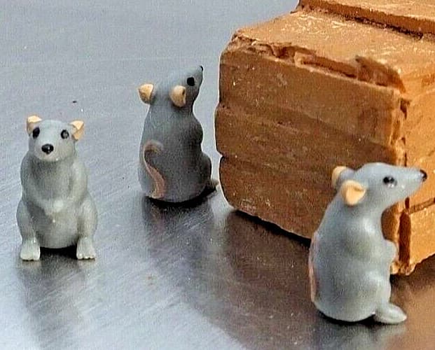 Big Fat Rats 3 Pc Set  3/8" Tall G Scale 1/22 Scale Trains Diorama Accessories 2