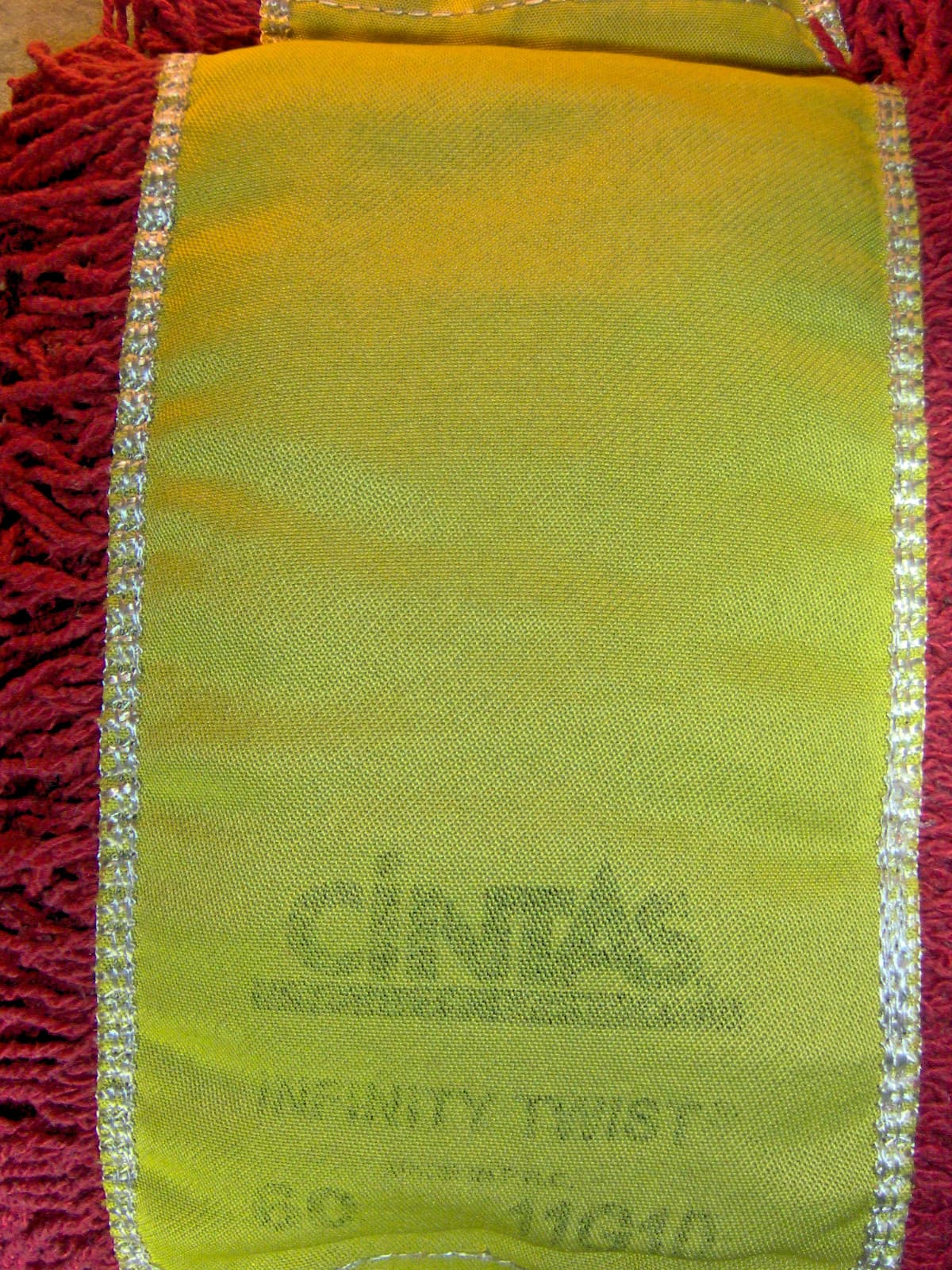 1 Used & Clean Dust Mop REPLACEMENT HEAD RED 60" Dustmop Looped Cintas 60 3