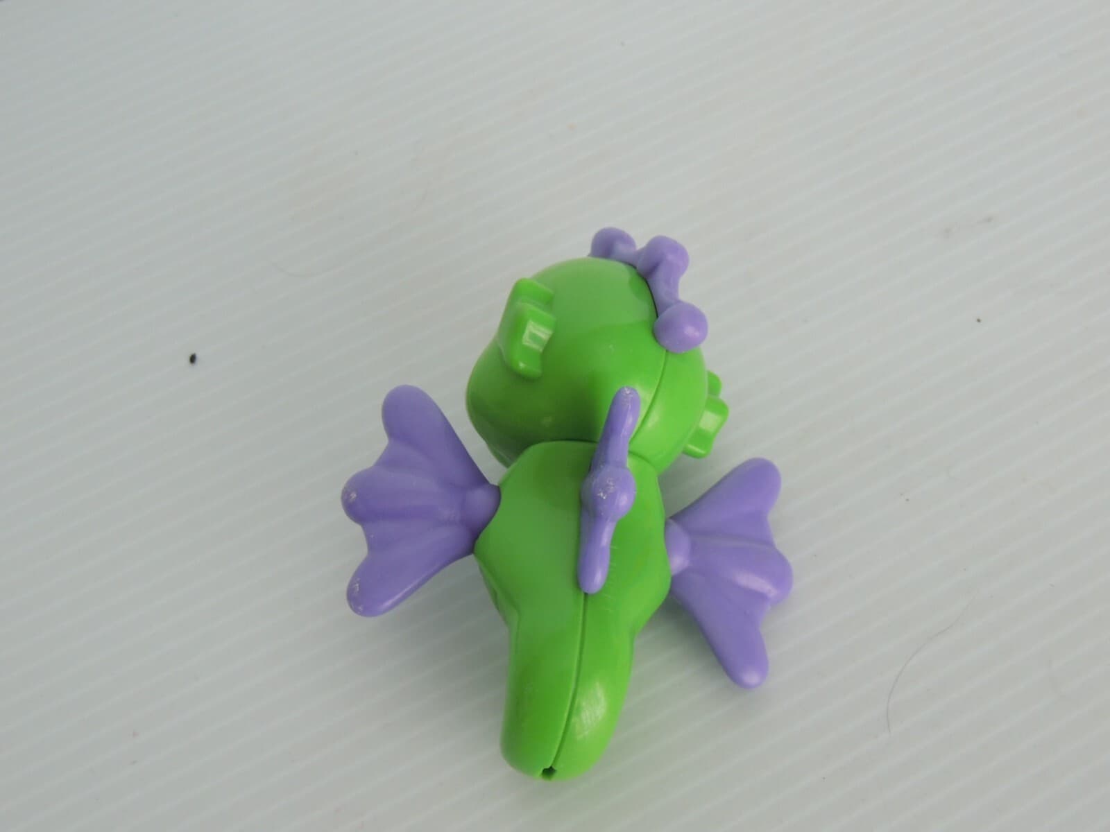 Fisher Price Amazing Animals Baby Seahorse Green Purple Figure Toy 3