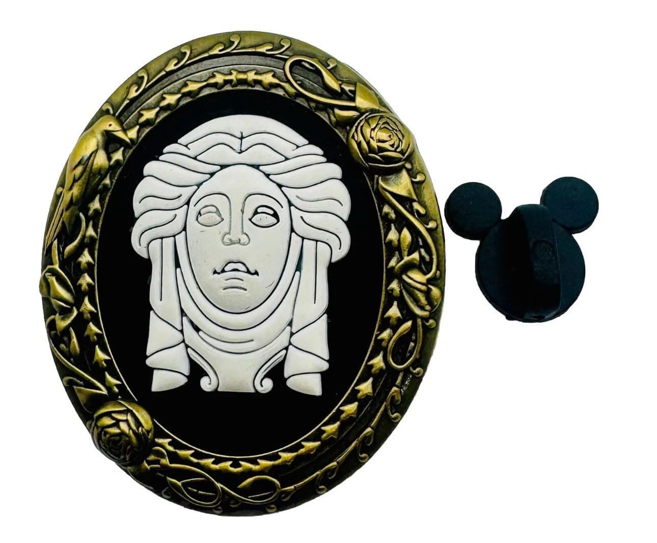 Disney Parks Haunted Mansion Pin 2015 Madame Leota Cameo Brooch Style 3D 2