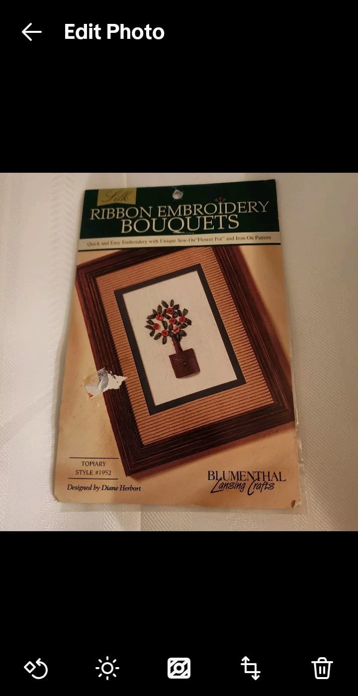 Lot 5 Blumenthal Lansing Crafts Ribbon Embroidery Kit 3
