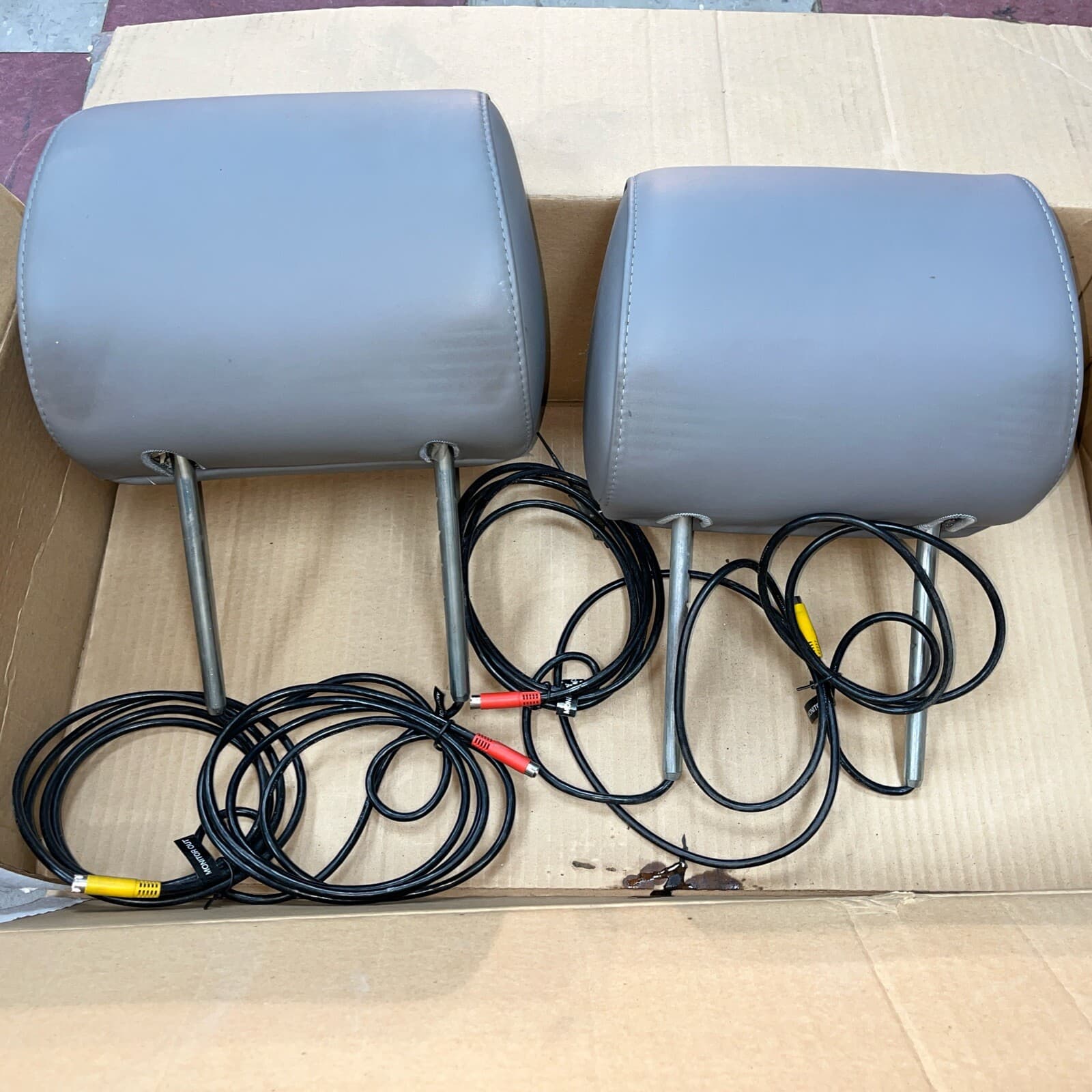 Vizualogic A-1250  Headrest Kit 05-08 Lexus GX Charcoal 2