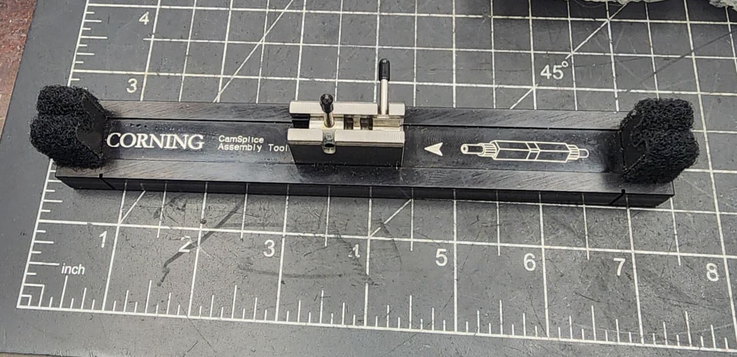 Corning 2104040-01 CamSplice Mechanical Splice Assembly Fixture [OF57]