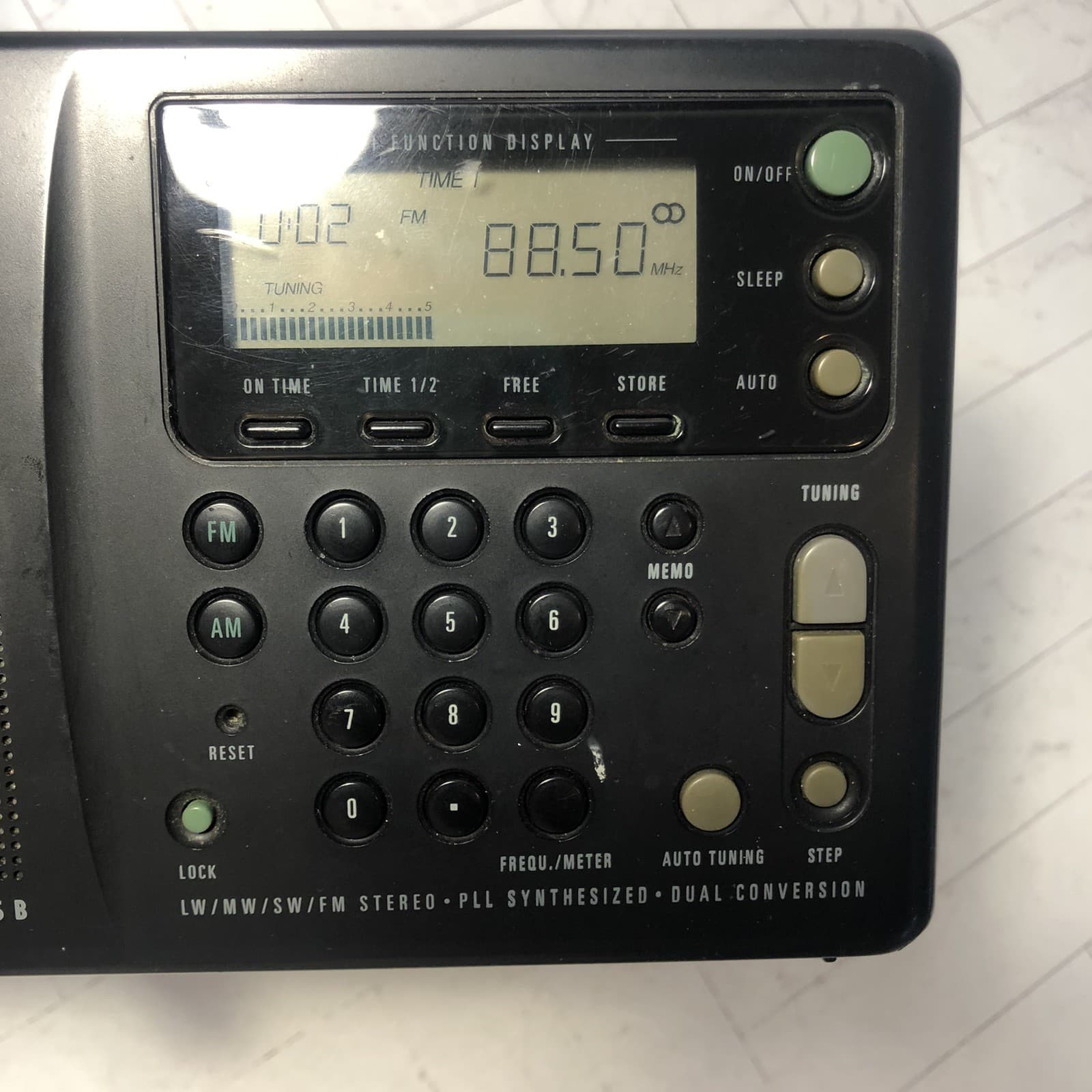 Grundig Yacht Boy YB 400 PE Radio / SW-SSB-MW-LW-FM Stereo Tested Working 6