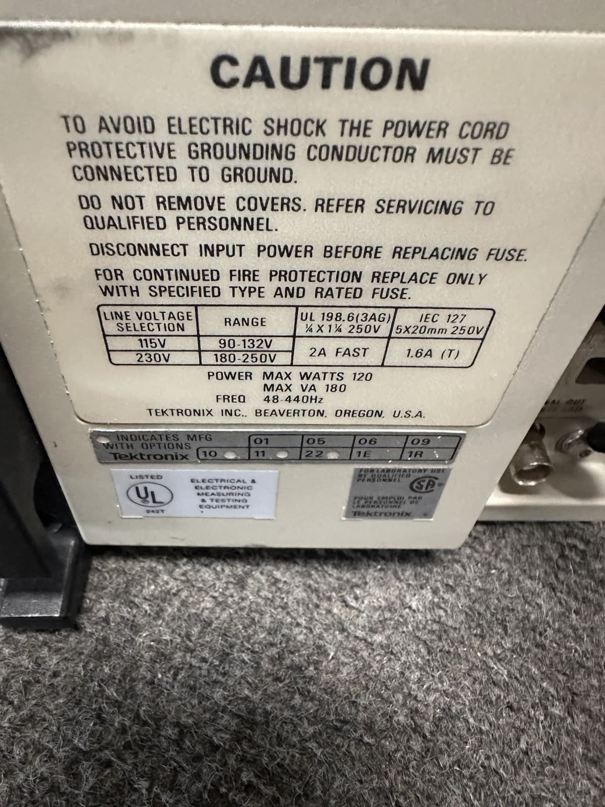 Tektronix 2465A Oscilloscope 4 Channel 350 MHz with options 10 11 22 GPIB 6