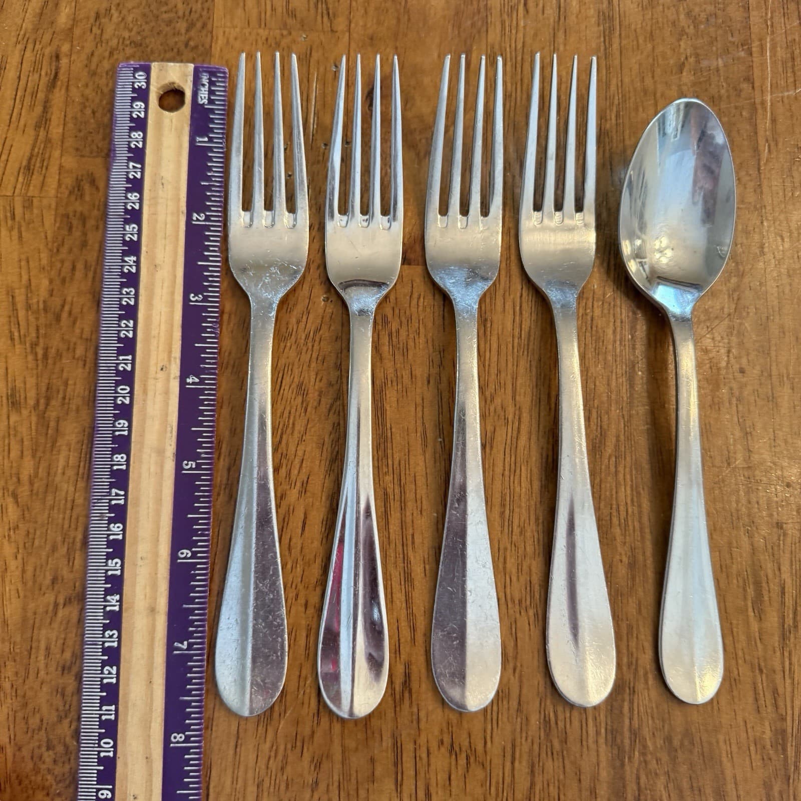 VTG Walco Stainless Steel Flatware Replacement Pieces 4 Salad Forks 1 Spoon 5