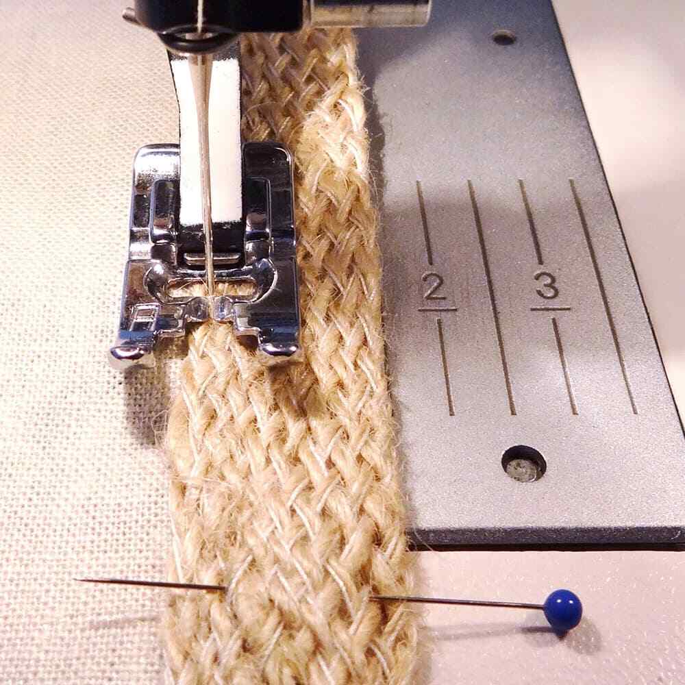 Ultra Fine Size 22 Glass Head Pins (150 CT), Dritz 3