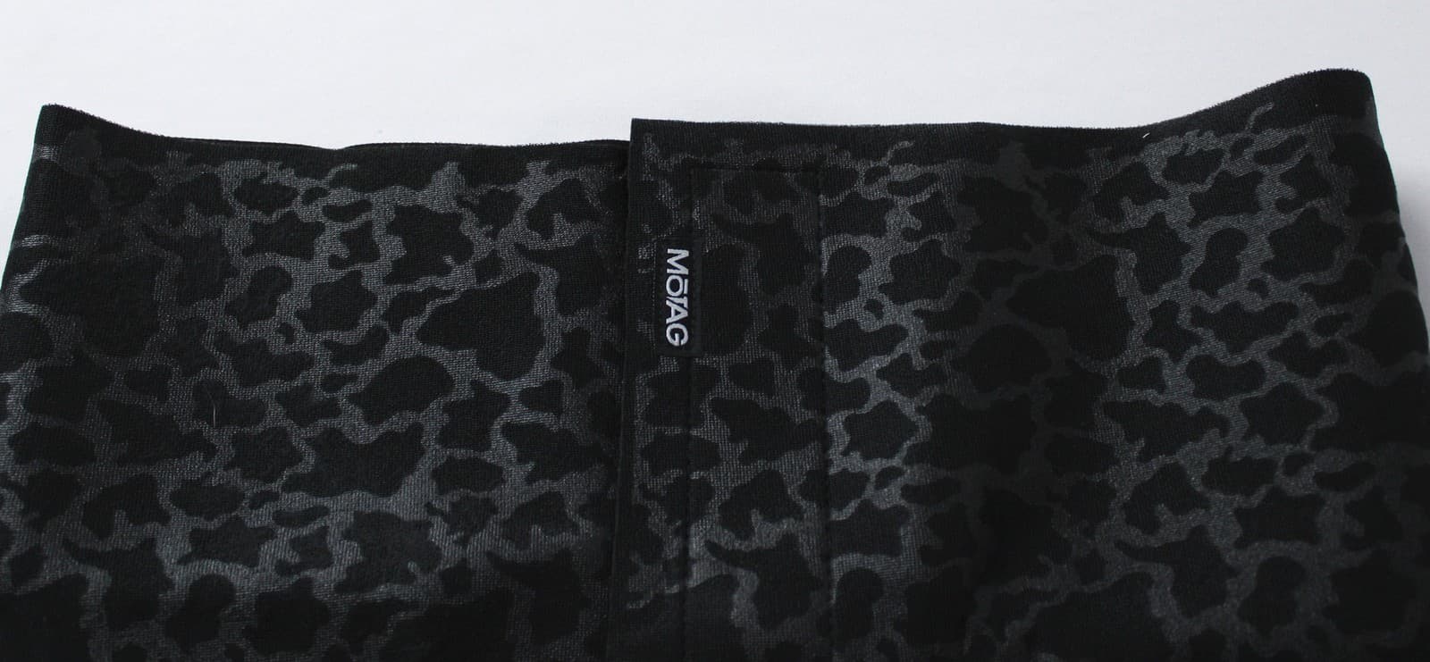 Motag Women's Lightweight 12" Patterned Waist Trimmer EH6 Camo Gray One Size 2