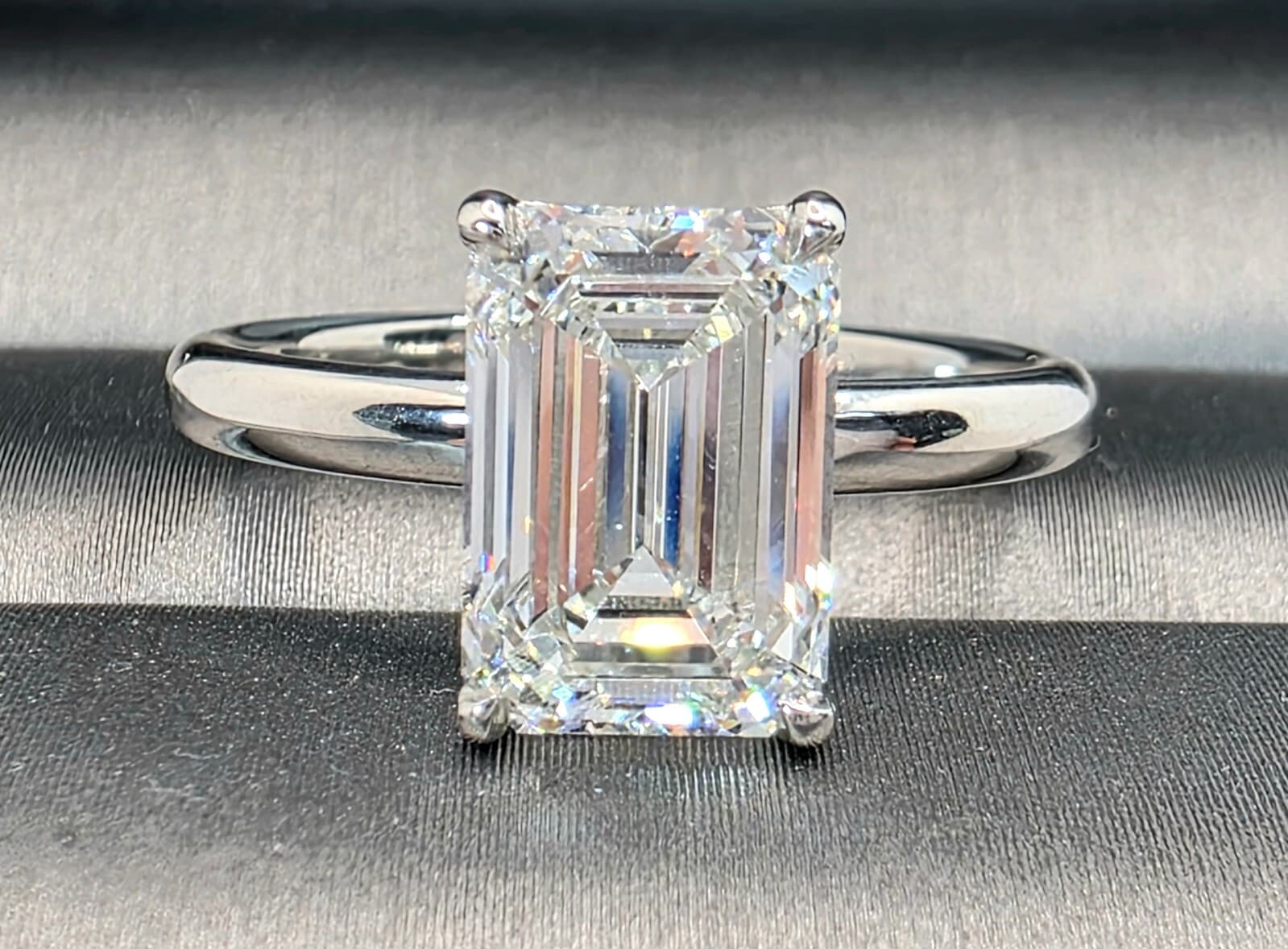 3.00 Ct G VS1 Emerald Cut Lab Grown Diamond Ring 14K White Gold IGI Certified 4