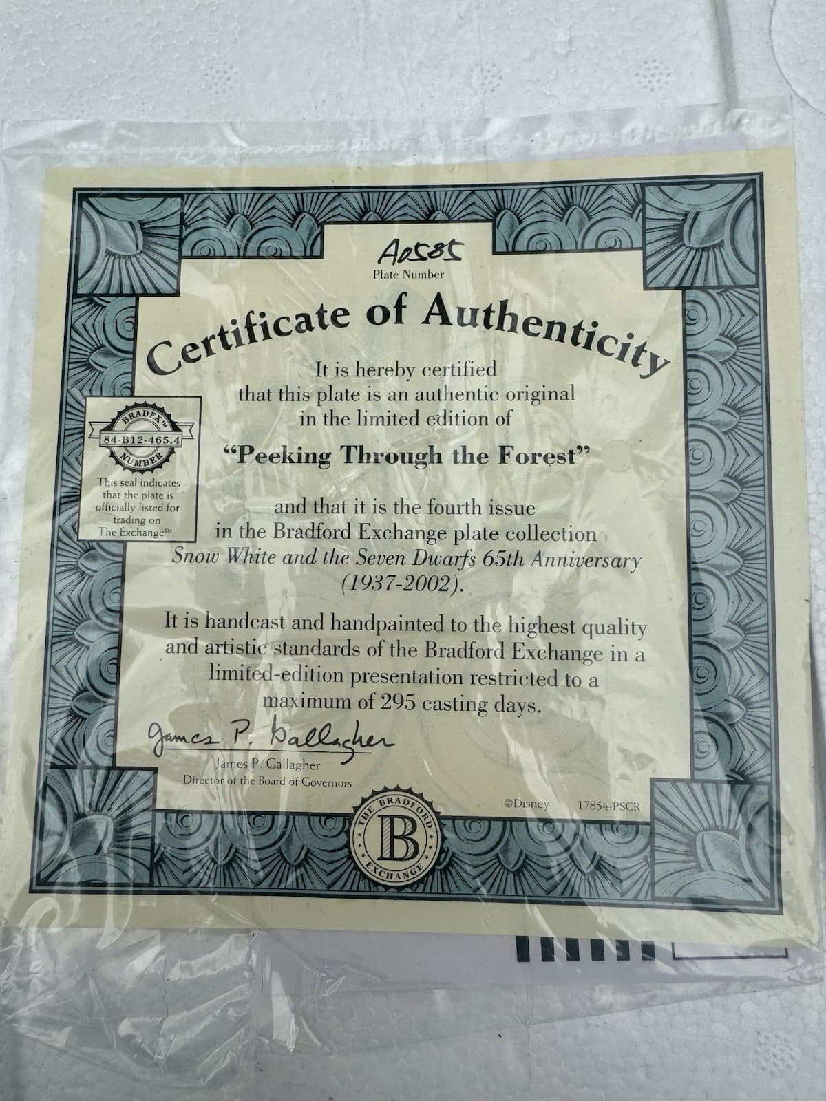 Vintage Disney Snow White “Peaking Through The Forest” Plate A0585 Bradford Ex. 4