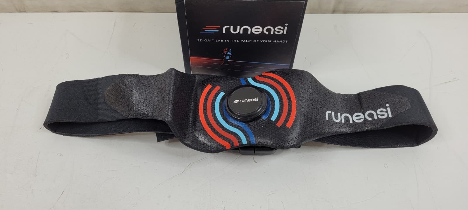 RUNEASI RUNNING GAIT ANALYSIS WEARABLE BELT SENSOR SMART SENSOR NEW (READ BELOW) 2