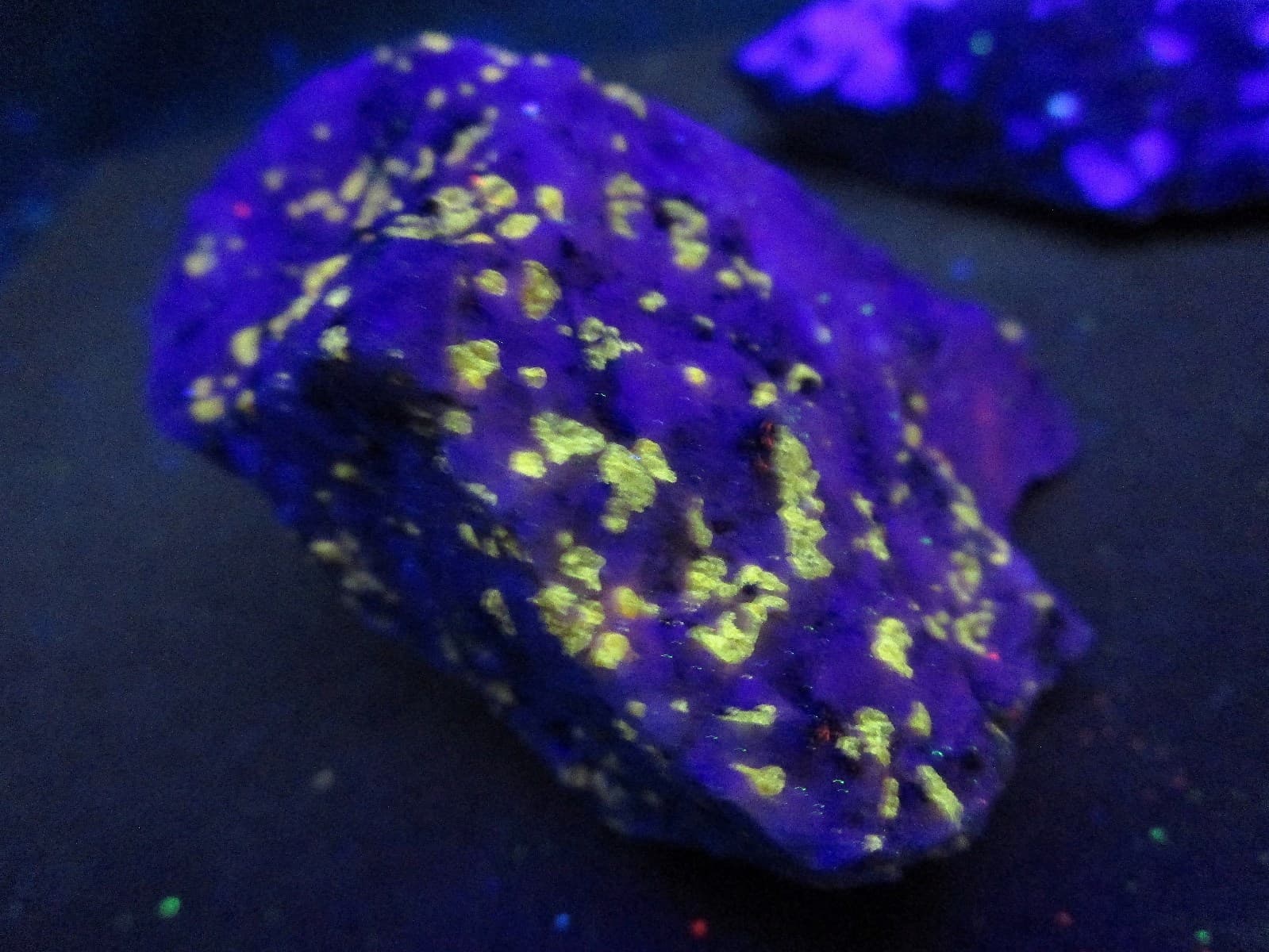 Up to 8 Colors 1 pound Fluorescent mineral rock crystal quality variety box 3