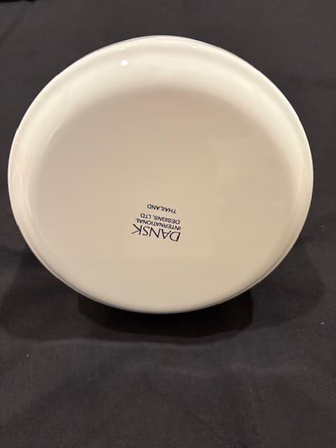  PERFECT Dansk Post Modern Bright White Tea Kettle Teapot Enamel w/Black Handle  3