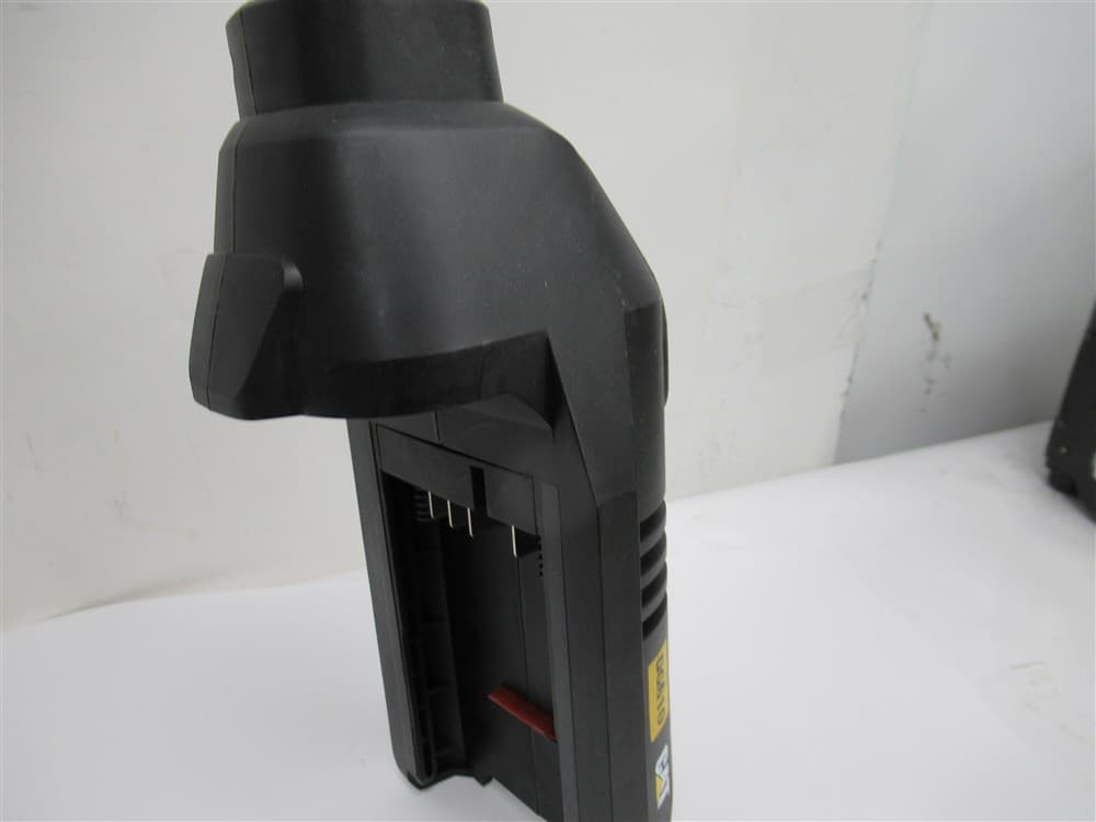 CAT DG610 , 60V 15″ Brushless Line Trimmer W/Dual Line Bump Feed Head 3