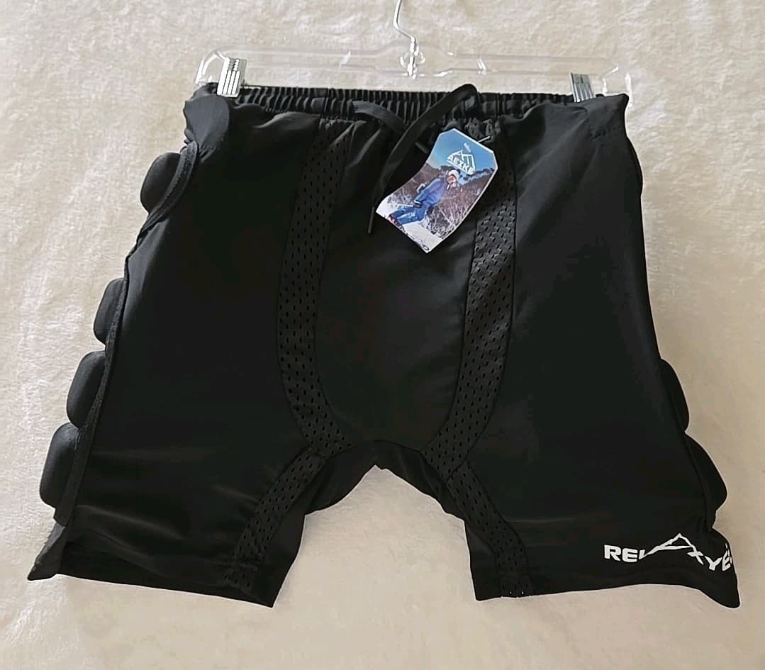 AEIKE Hip Protection Pads Shorts Size M Hip Pads 3D EVA Hip Protection Pad   5
