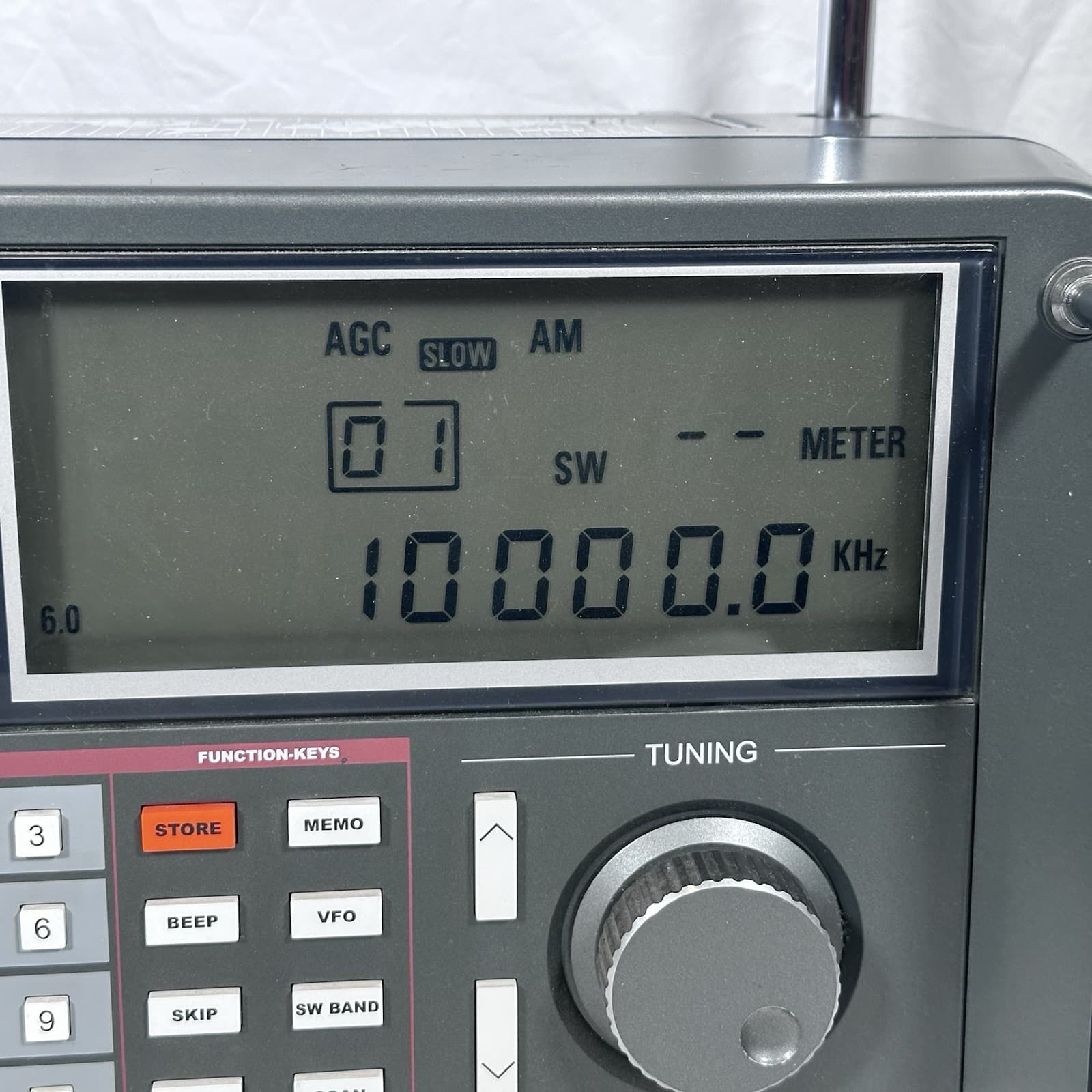 Grundig Satellit 800 Millennium Shortwave AM FM Radio World Wide Receiver 4