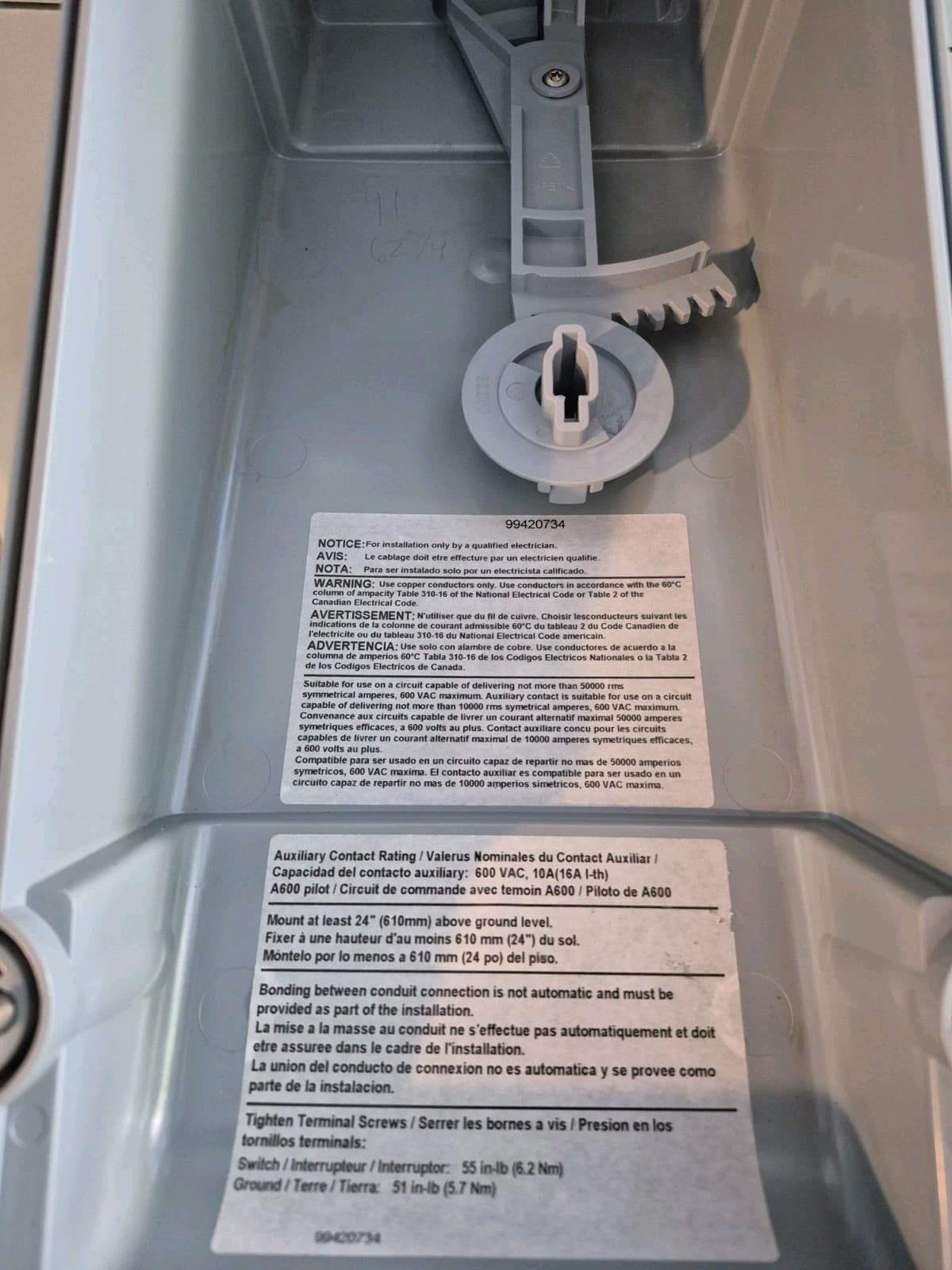 LEVITON 4100MI9W 100-Amp Circuit-Lock Mechanical Interlock 250V 3 Phase 3W4P 5